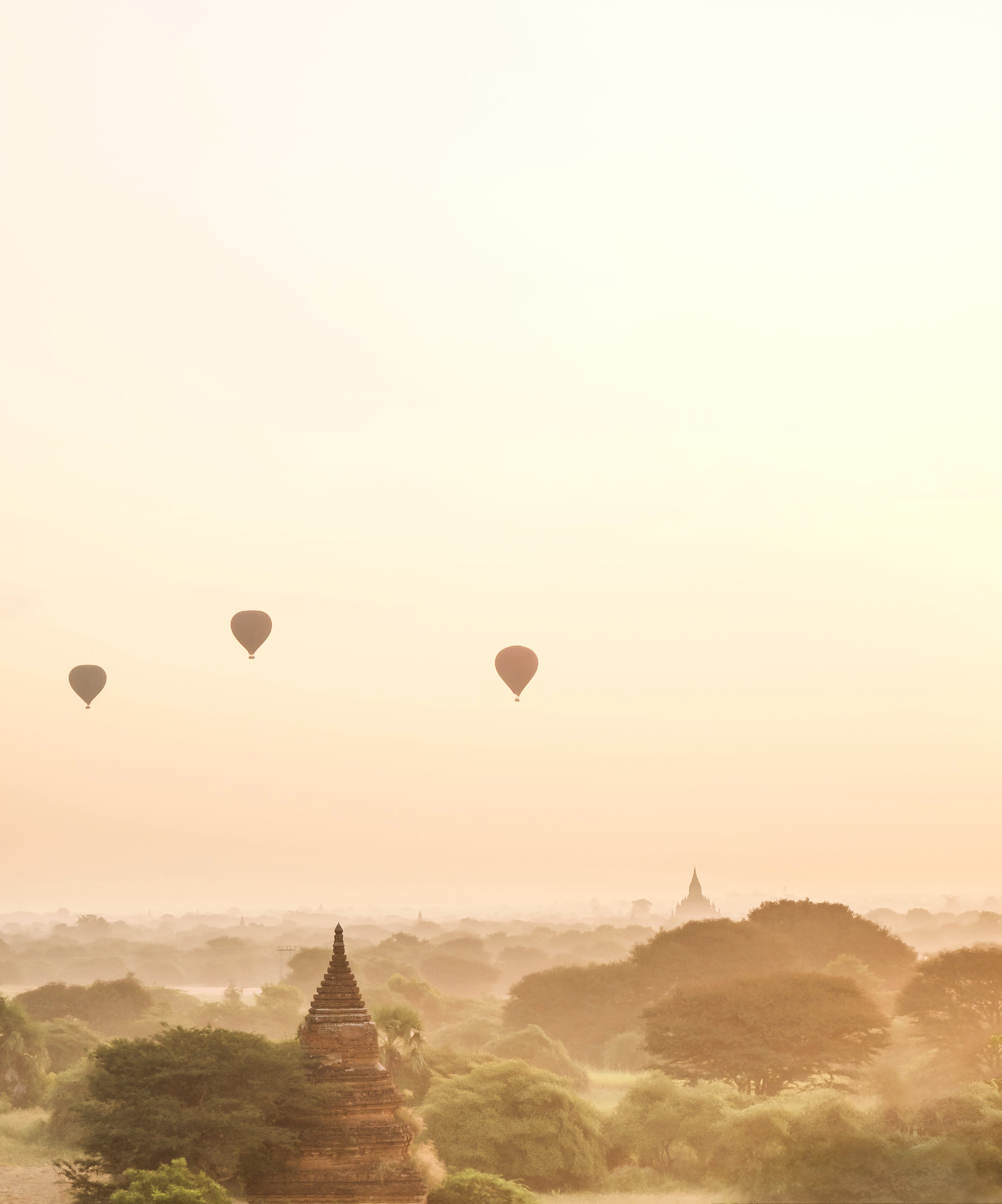 nature, steeple, hot air balloon, monastery, spire, balloons, myanmar, mid-air, travel, sky, sunset, housing, no people, 4K, adventure, sunrise, travel destinations, Phone HD Wallpaper