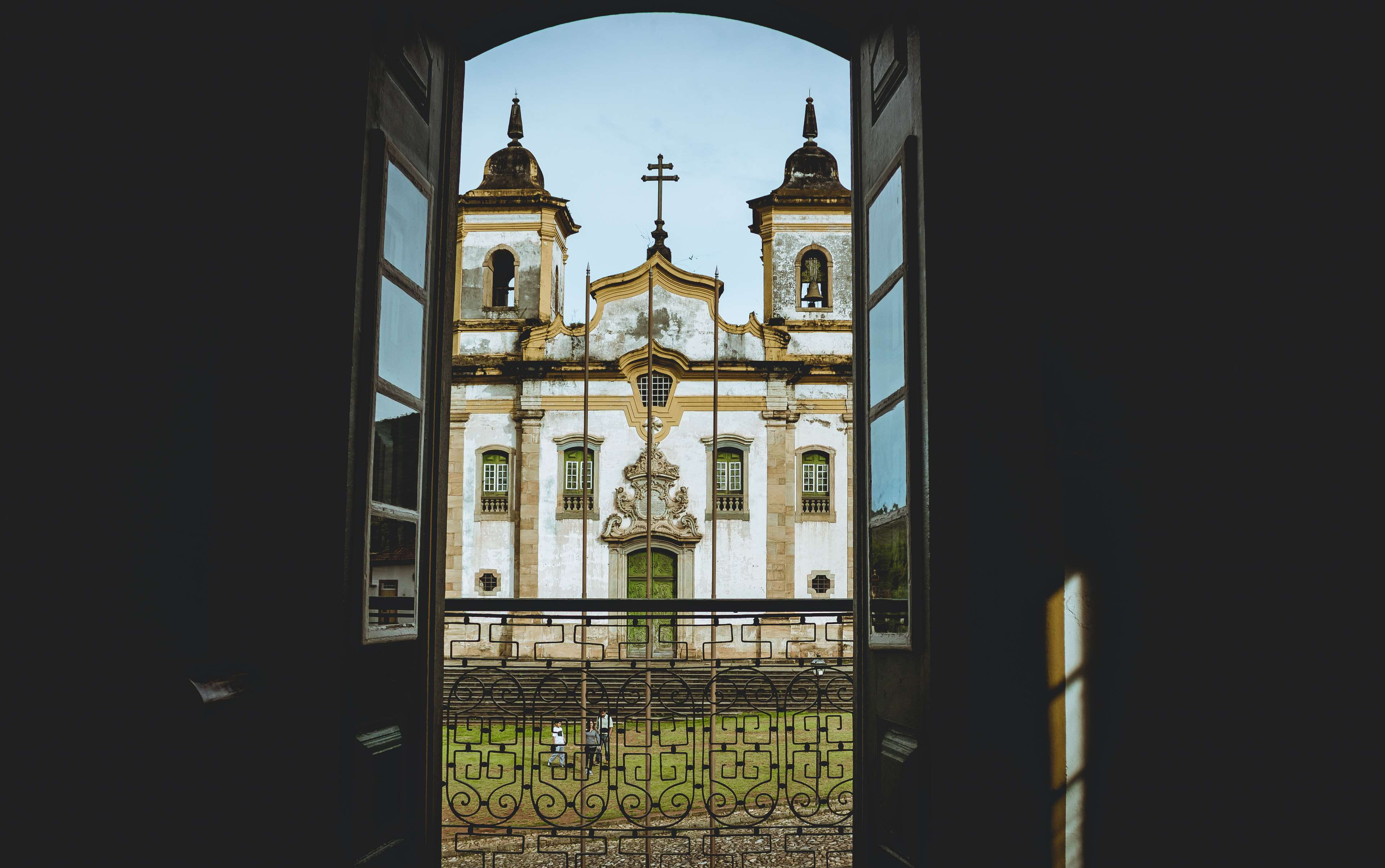 spirituality, church building, brazil, historia, outdoors, igreja, travel destinations, minas gerais, sky, building exterior, the past, place of worship, HD Wallpaper
