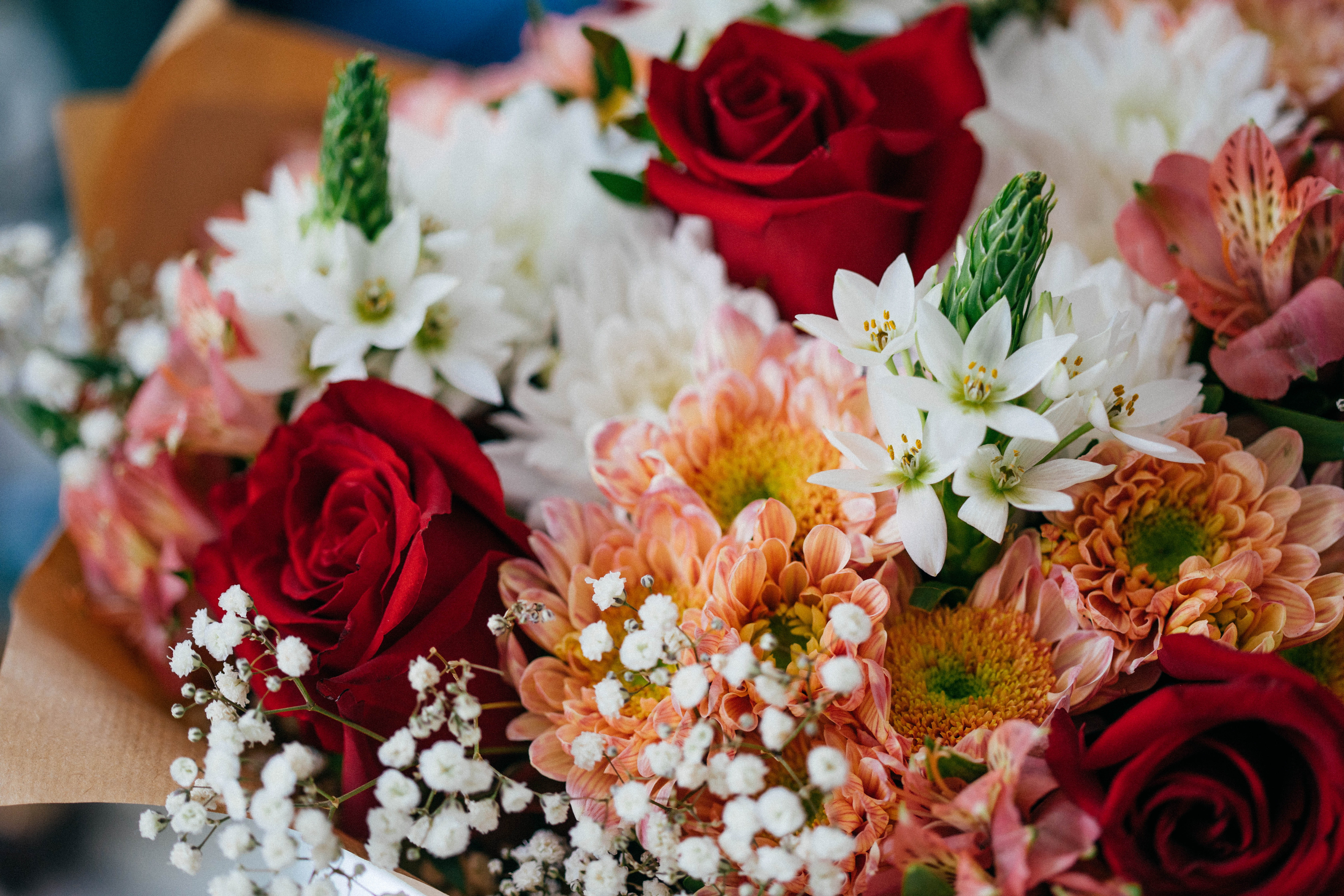 flowers, blossom, no people, flower head, roses, arrangement, bunch of flowers, bloom, wedding, beautiful, bouquet, celebration, beauty in nature, HD Wallpaper