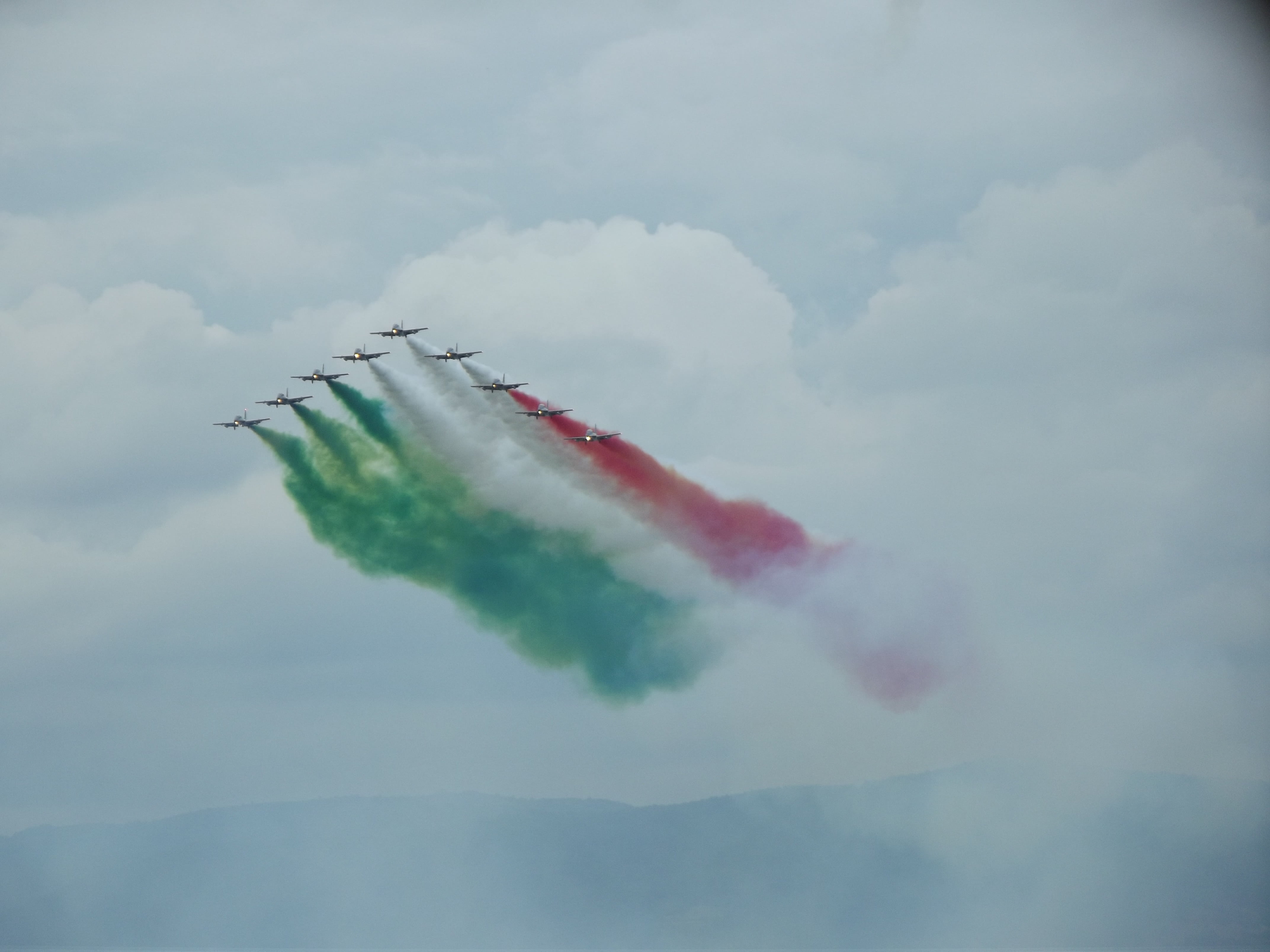pollution, no people, flying, airplane, transportation, motion, air vehicle, order, outdoors, formation flying, military airplane, day, nature, on the move, HD Wallpaper