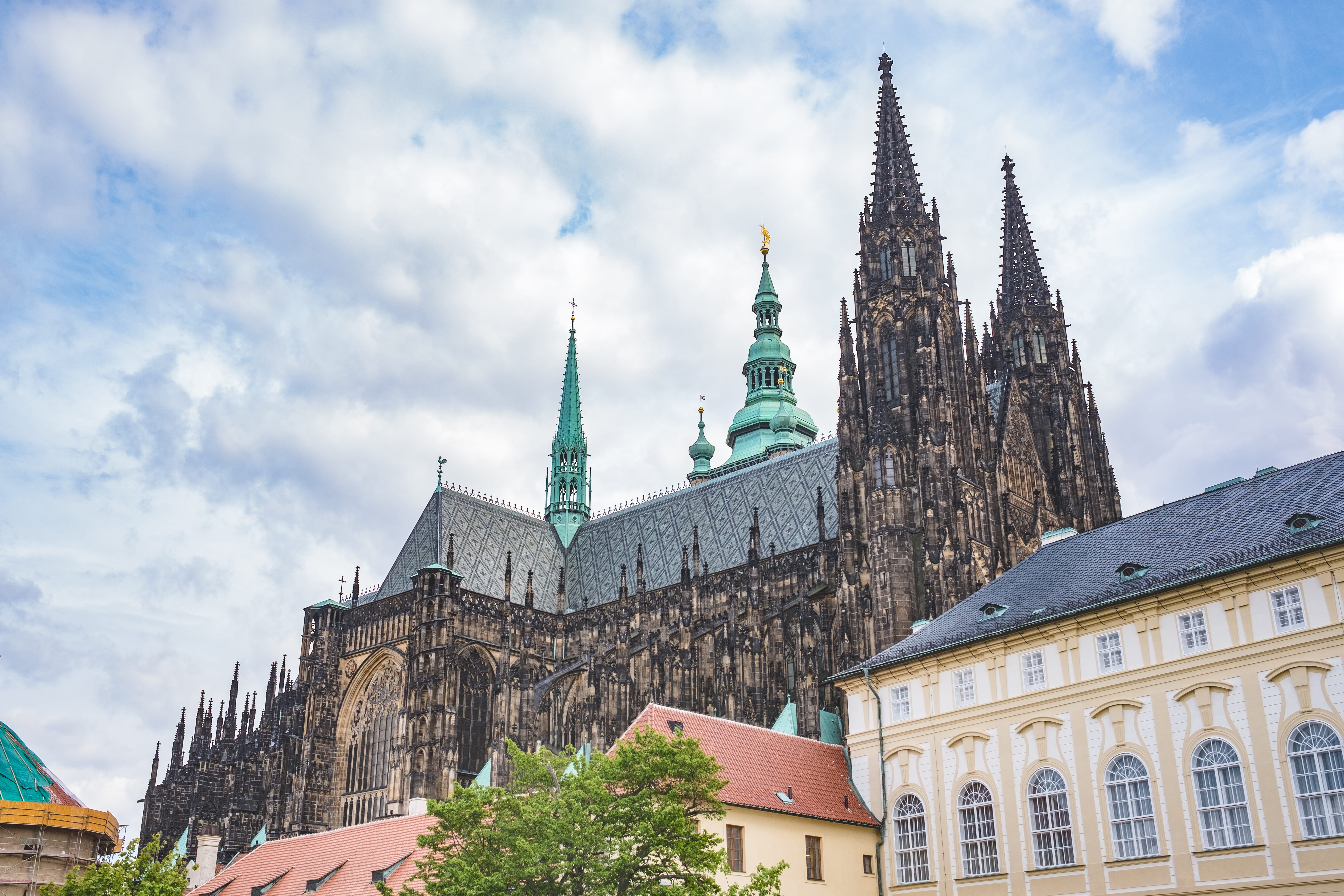 spire, no people, outdoors, place of worship, urban, tree, day, dome, city, bridge, cloud, cloud - sky, travel destinations, tower, old buildings, weather, HD Wallpaper