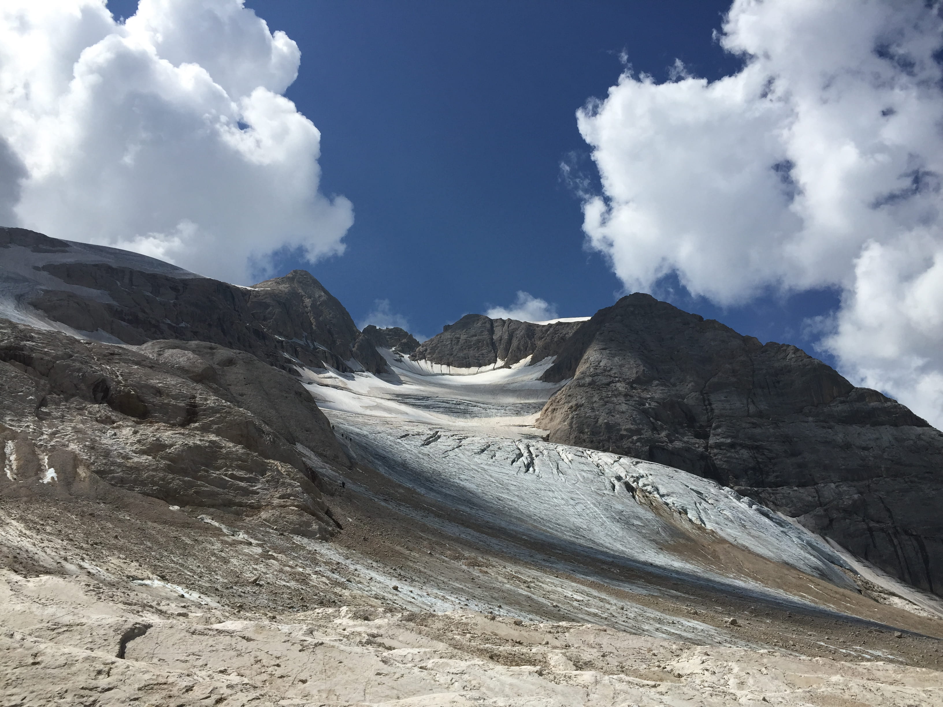 mountain, beauty in nature, nature, sky, remote, cloud - sky, non-urban scene, formation, mountain range, italien, scenics - nature, 2K, environment, day, HD Wallpaper