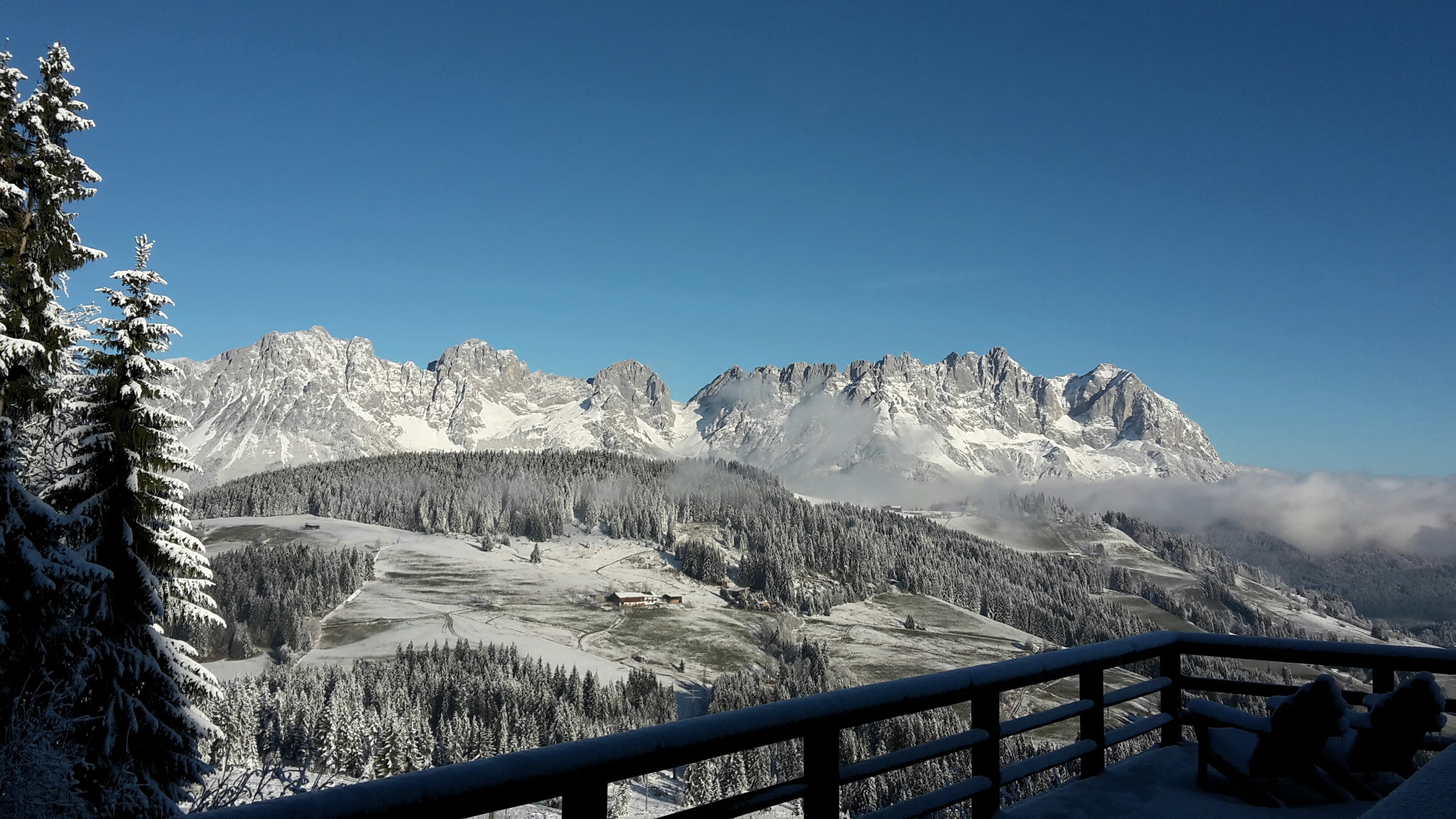 nature, snowcapped mountain, day, wilderkaiser, outdoors, no people, beauty in nature, sky, summit, alpine, winter, cold temperature, kitzbühel, kaiser mountains, HD Wallpaper