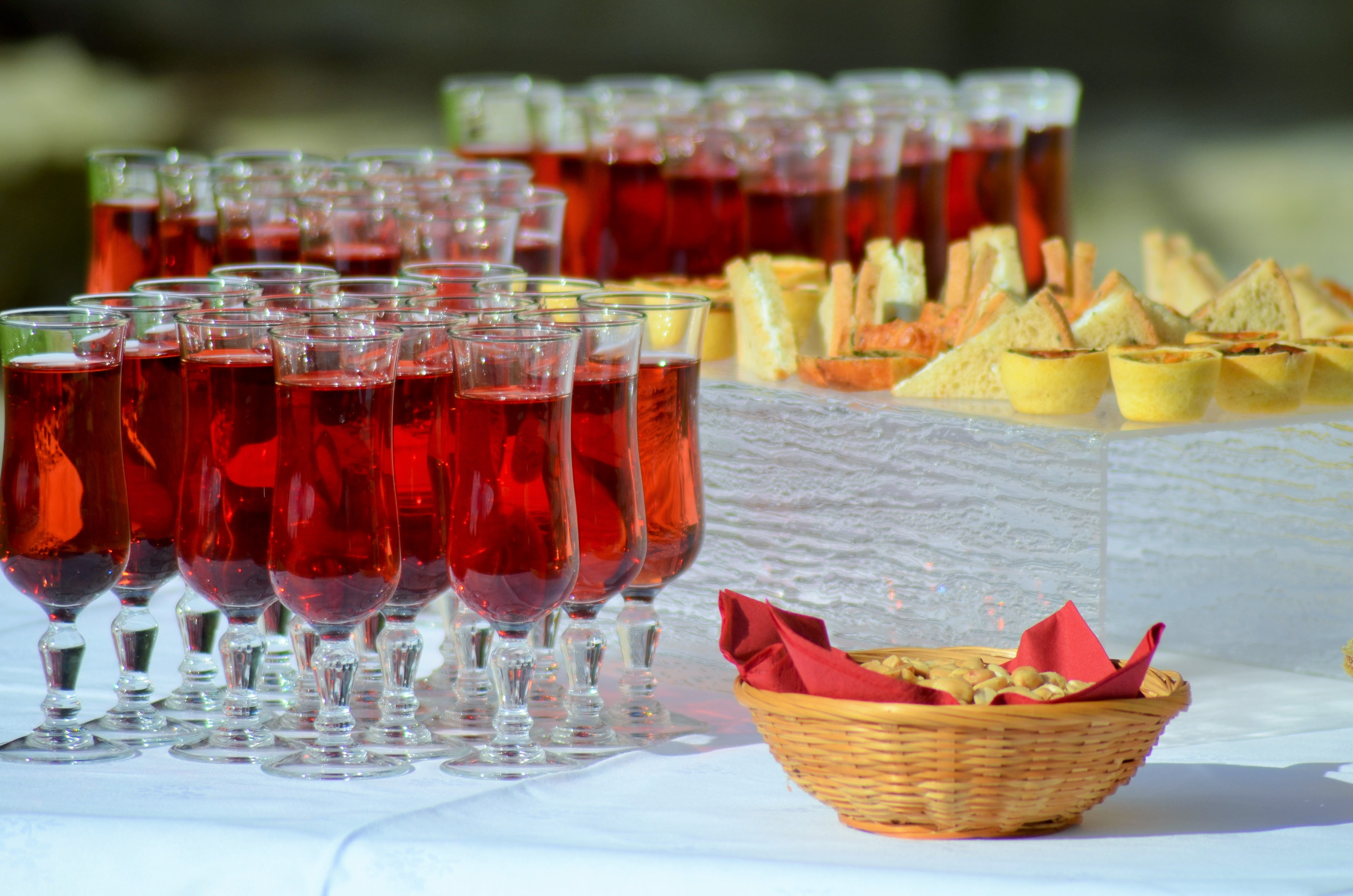 filled, no people, household equipment, cold temperature, indoors, aperitif, focus on foreground, drinking glass, alcohol, refreshment, dishes, close-up, HD Wallpaper