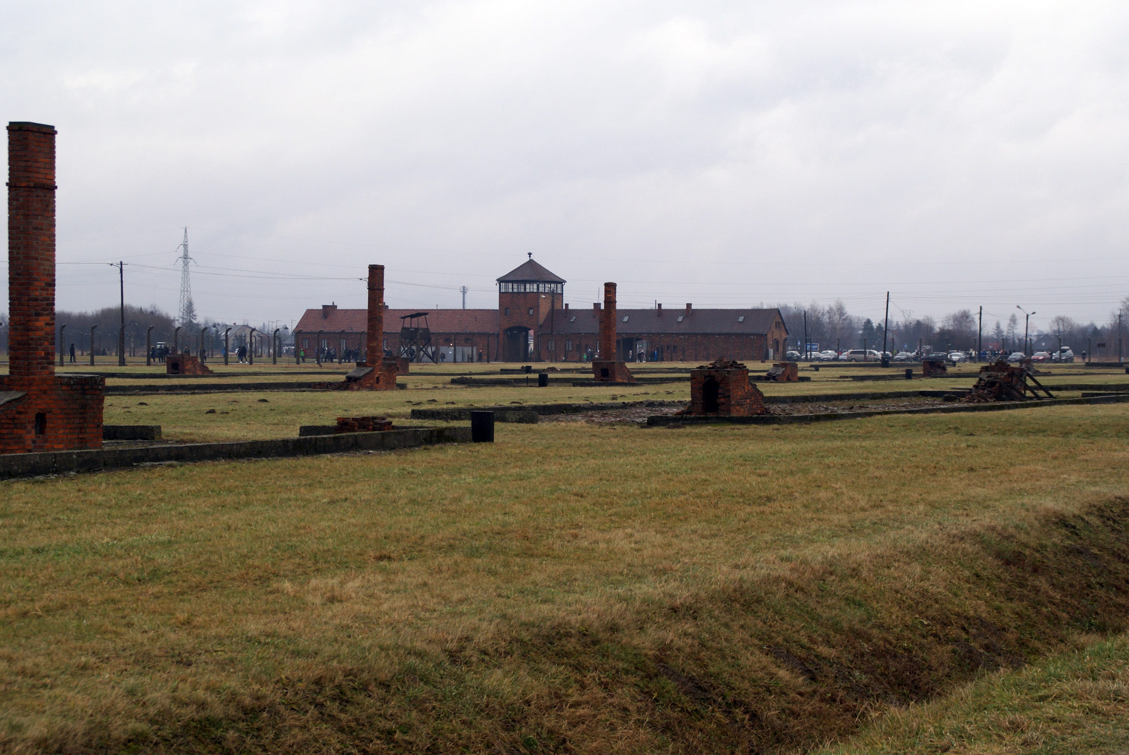 prosecution, industry, concentration camp, nature, auschwitz, auschwitz-birkenau, destruction, war, factory, building exterior, built structure, no people, HD Wallpaper