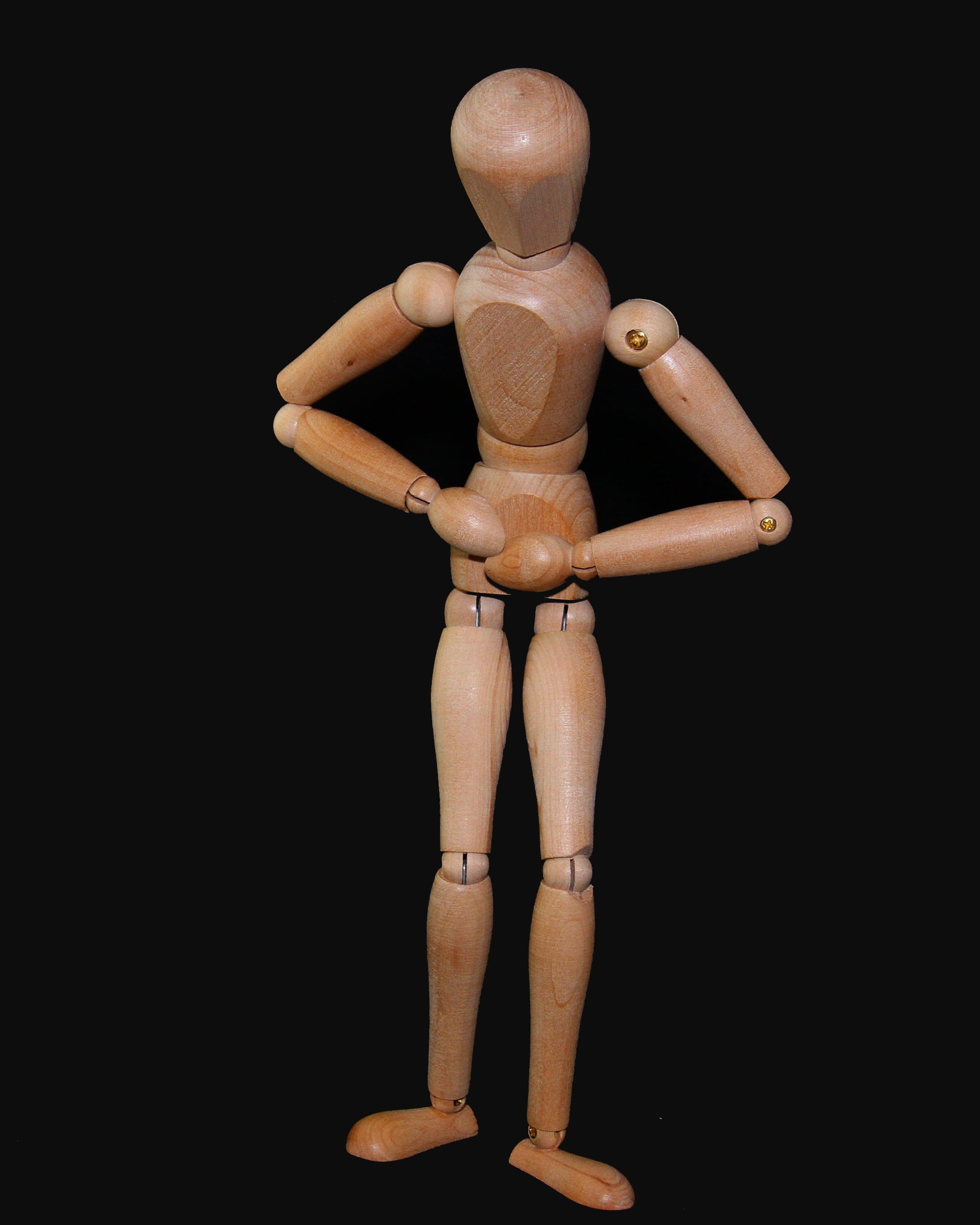 stomach ache, standing, male likeness, surface, black, indoors, creativity, black background, craft, bellyache, still life, studio shot, mannequin, wooden, Phone HD Wallpaper