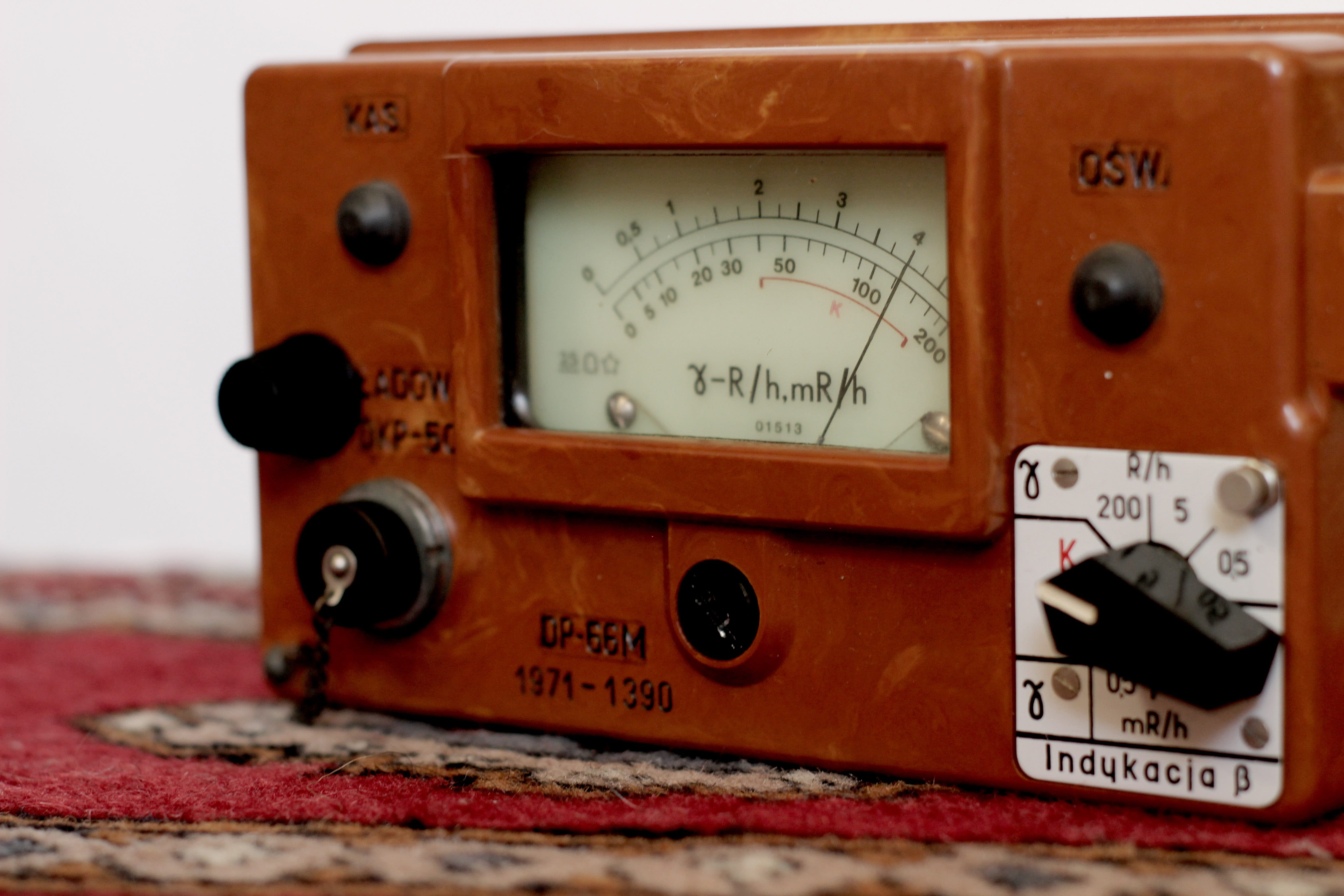 electrical equipment, close-up, past, meter - instrument of measurement, device, historically, museum, 5K, gauge, objects/Equipment, Military, wehrdienst fit, HD Wallpaper