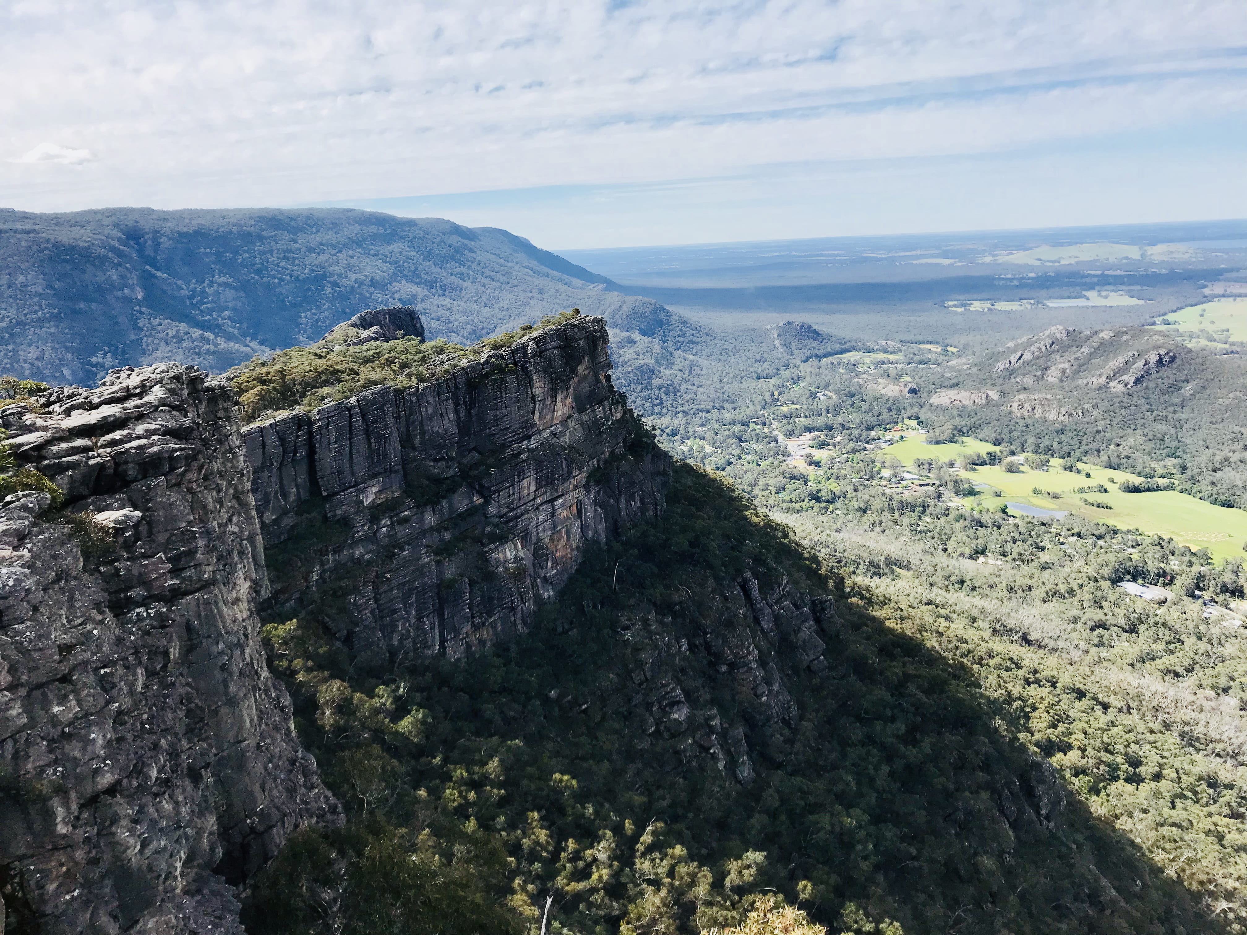 road, the grampians, landscape, bellfield, land, rock, mountain range, nature, victoria ranges, tranquil scene, valley, scenery, rock formation, solid, HD Wallpaper