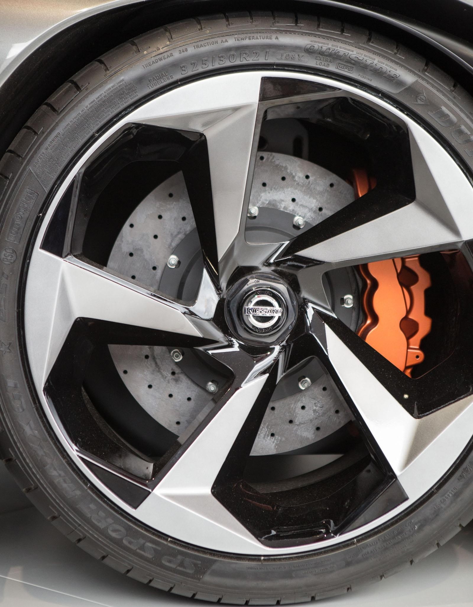 alloy, mode of transportation, land vehicle, appliance, close-up, vehicle part, shape, Nissan Concept 2020, chrome, tire, motor vehicle, wheel, metal, silver colored, Phone HD Wallpaper
