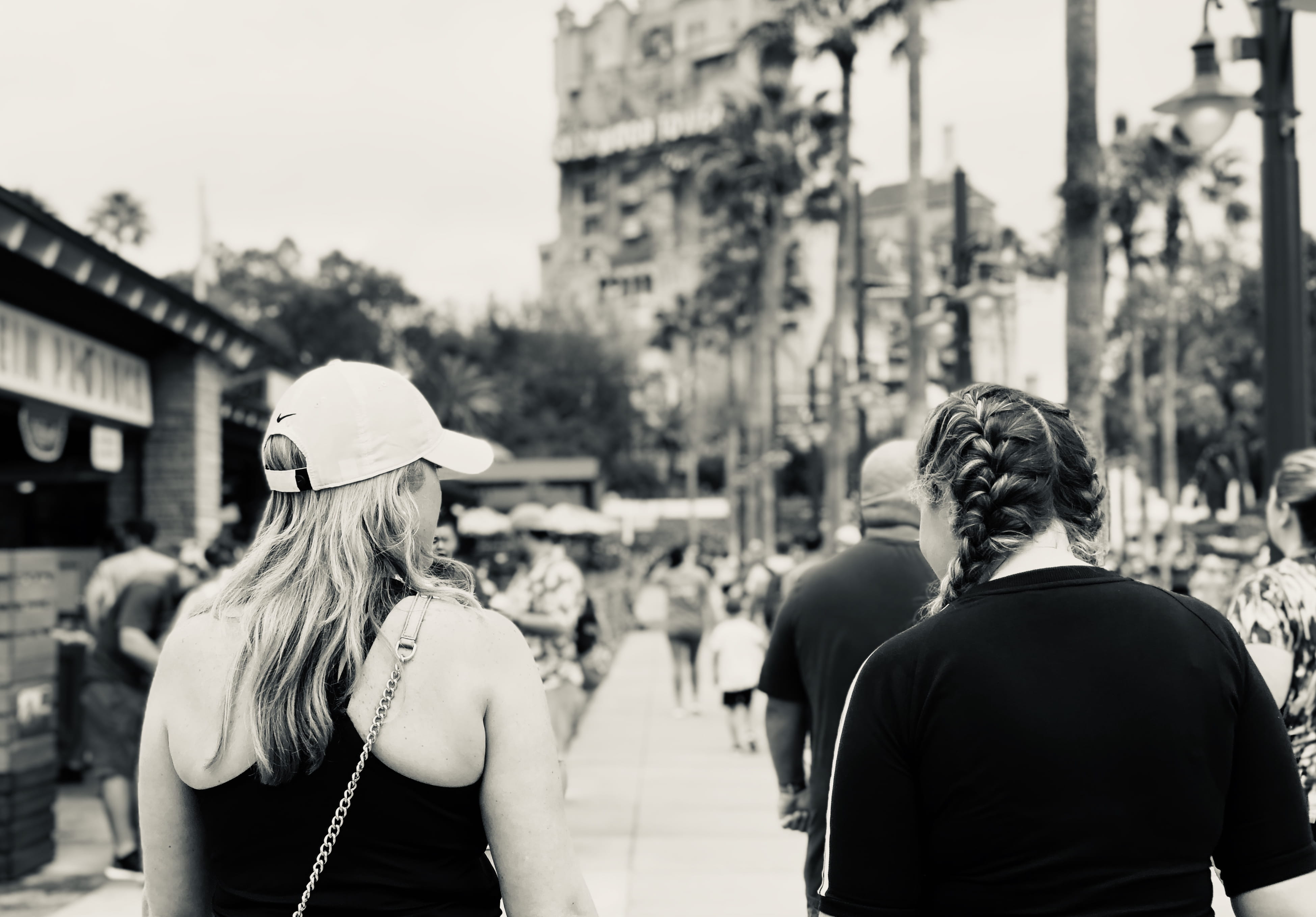 disneyworld, town, waist up, women, built structure, outdoors, leisure activity, clothing, back, kissimmee, city, hat, disney vacation club information center, HD Wallpaper