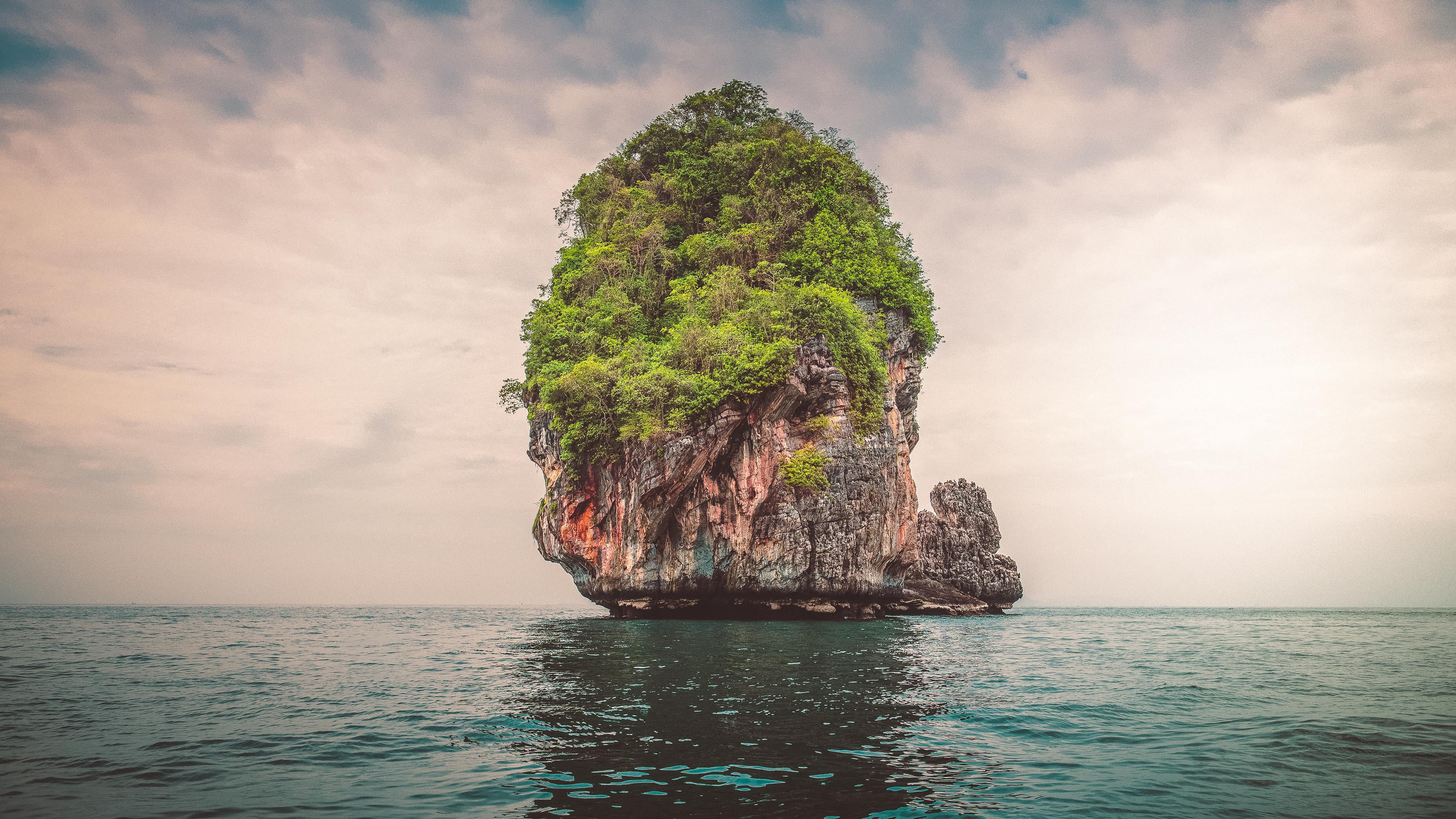 no people, horizon over water, cloud - sky, island, landscape, Phi Phi Islands, idyllic, cliff, beach, scenics - nature, nature, tranquility, solid, sky, HD Wallpaper