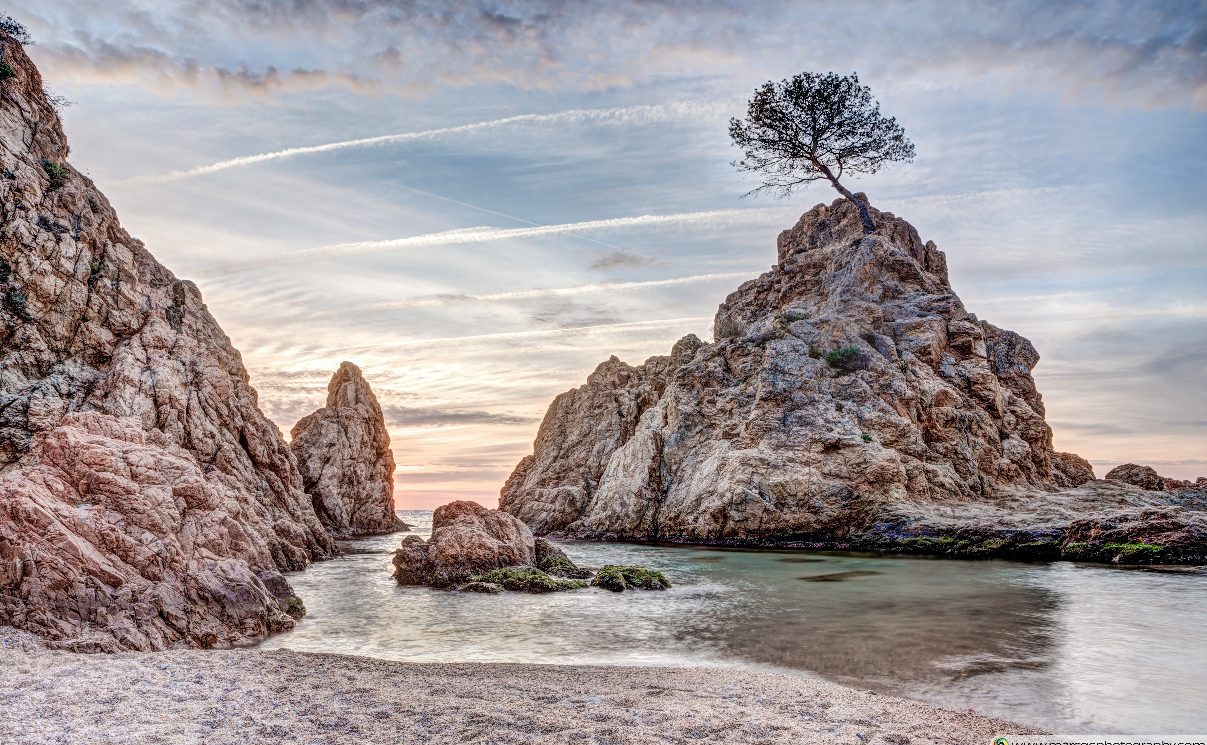 solid, Beach, body, tranquil scene, sunset, sea, 4K, cloud - sky, non-urban scene, idyllic, rock formation, rock - object, catalonia, no people, sky, menuda, HD Wallpaper
