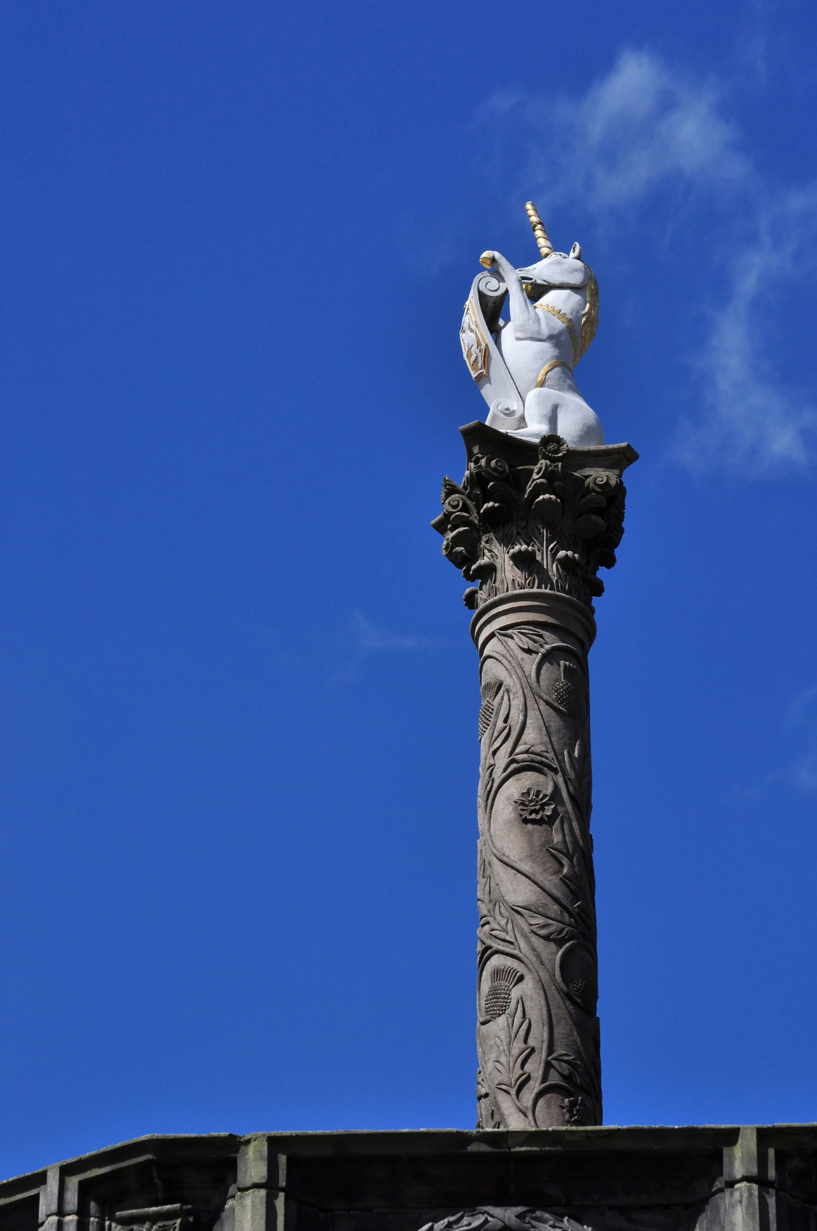 human representation, Aberdeen, 4K, representation, sky, angel, architectural column, travel destinations, outdoors, art and craft, monument, cross, architecture, Phone HD Wallpaper