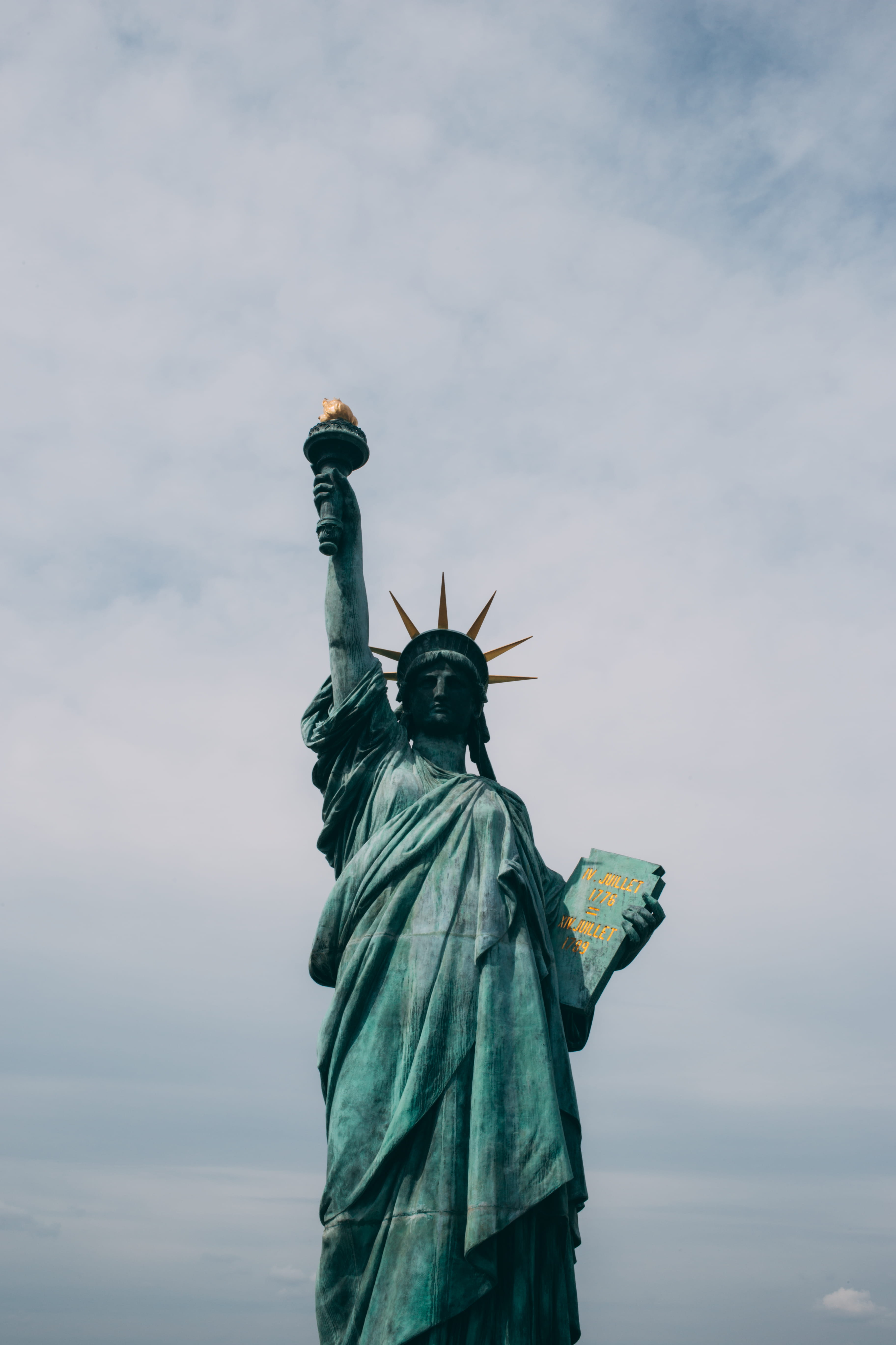 architecture, travel, cloud - sky, female likeness, tourism, flaming Torch, japan, blue, human representation, no people, day, creativity, Statue of Liberty, Phone HD Wallpaper