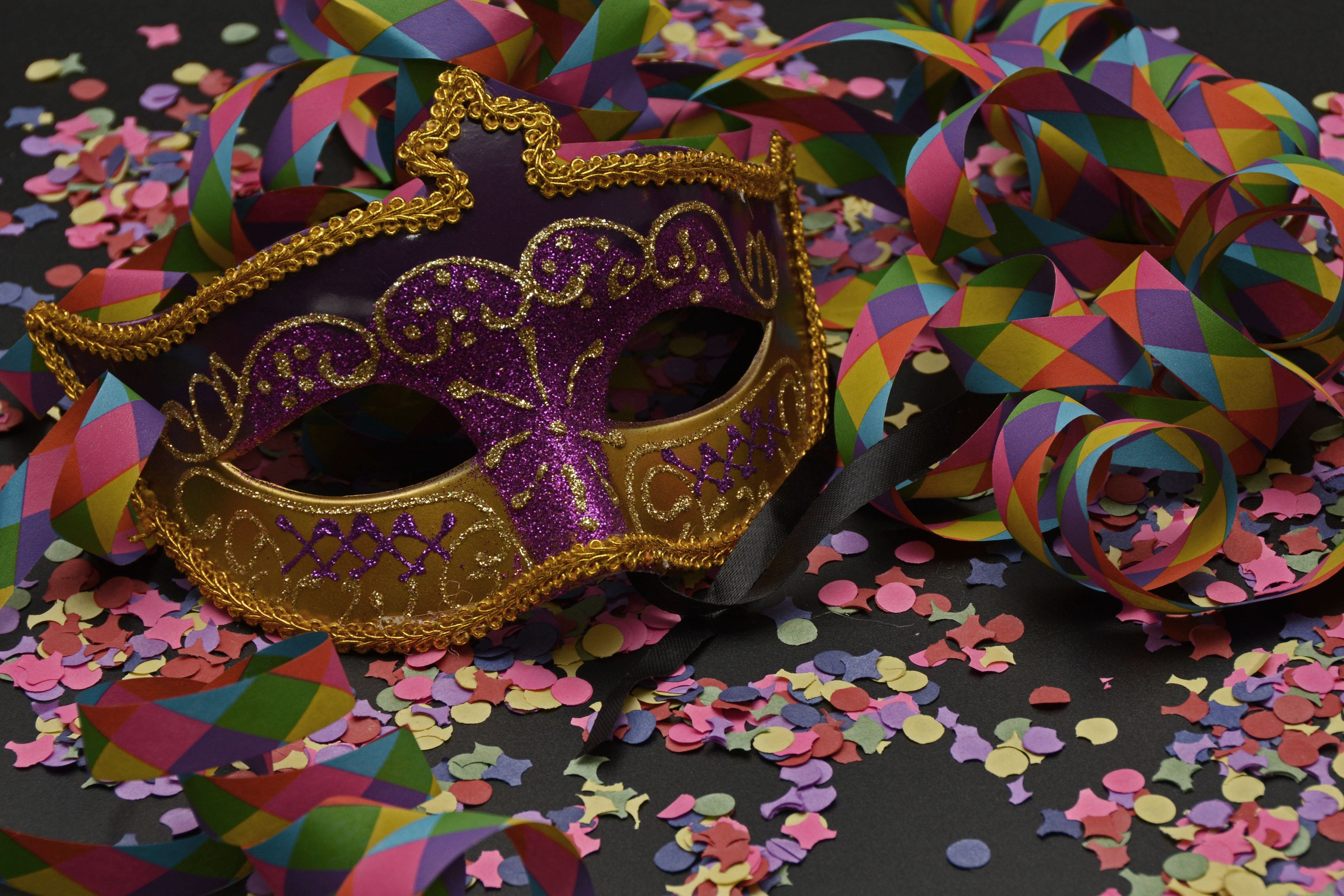 4K, eye mask, carneval, streamer, carnival - celebration event, headdress, venetian mask, yellow, still life, glitter, close, festival, carnival, arts culture and entertainment, HD Wallpaper
