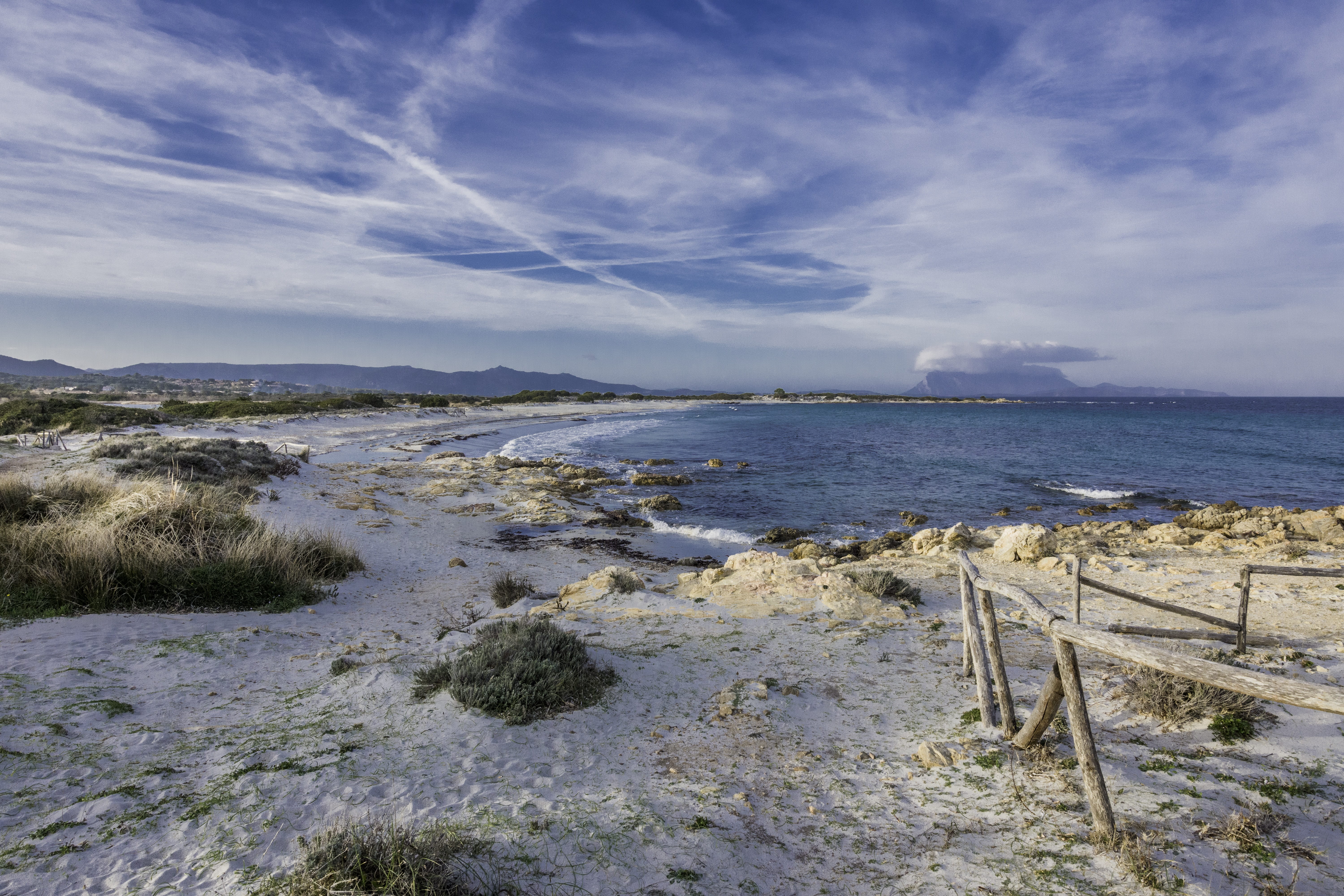 power in nature, beach, motion, sardinia, tavolara, horizon, land, tranquility, st theodore, plant, water, horizon over water, outdoors, cloud - sky, beauty in nature, HD Wallpaper