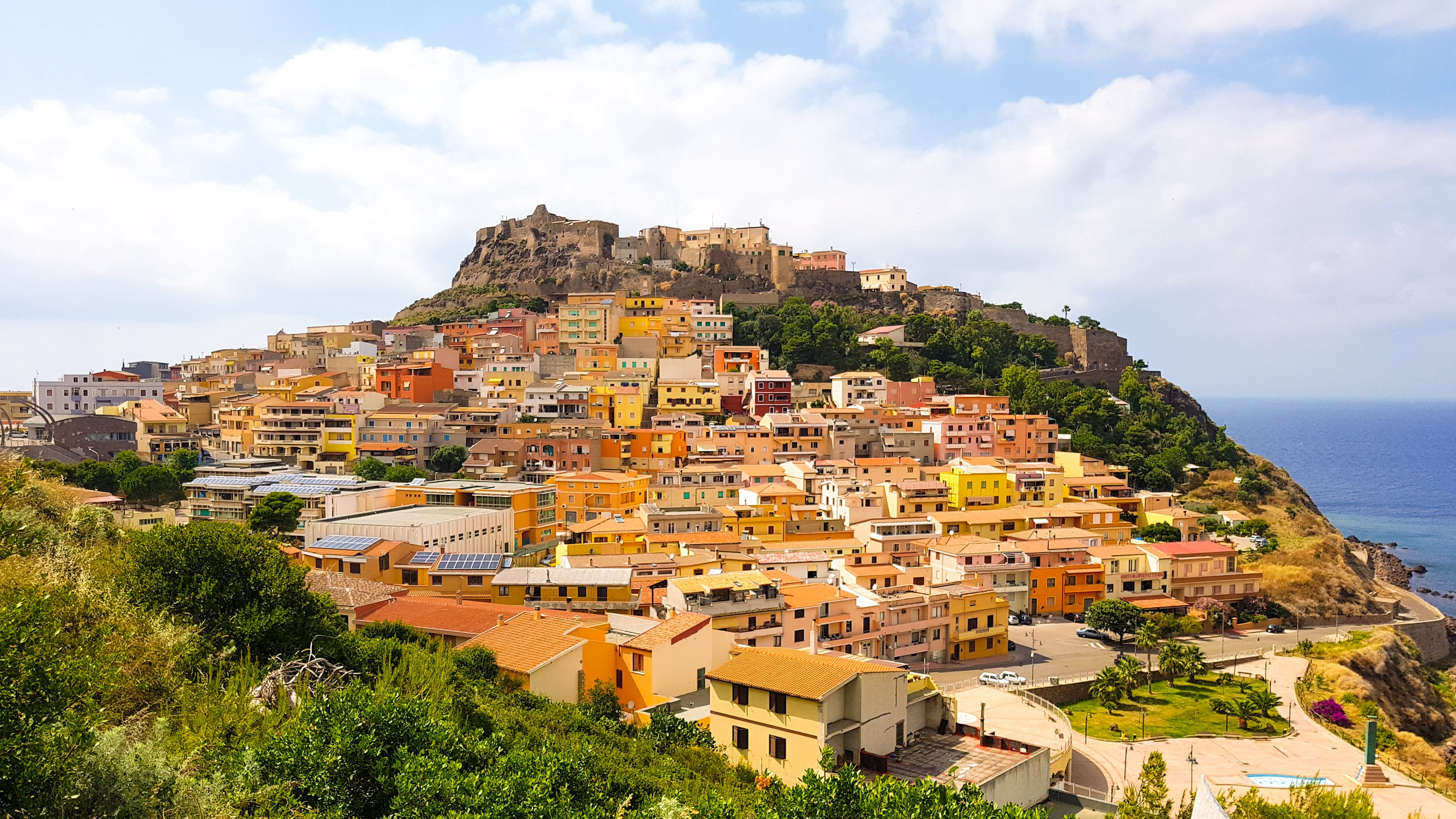 settlement, 4K, built structure, townscape, city, house, castelsardo, sardinia, building, panorama, architecture, day, no people, water, outdoors, sky, HD Wallpaper