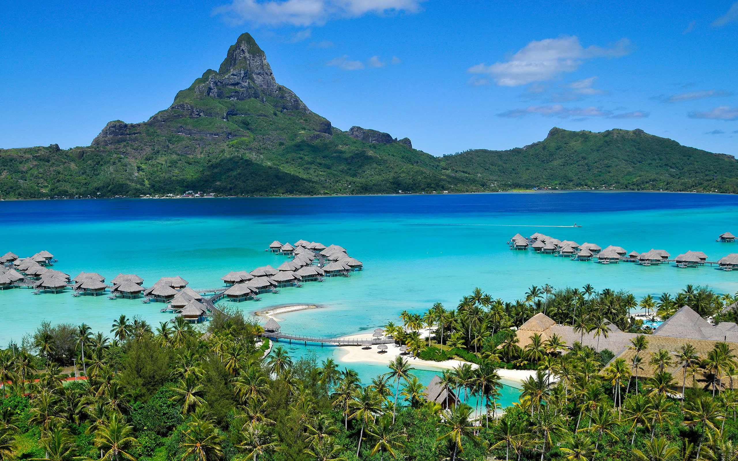 2K, sandy, desktop, beach, straw, wood, resort, houses, thelasso, bungalows, spa, hd, bora, HD Wallpaper