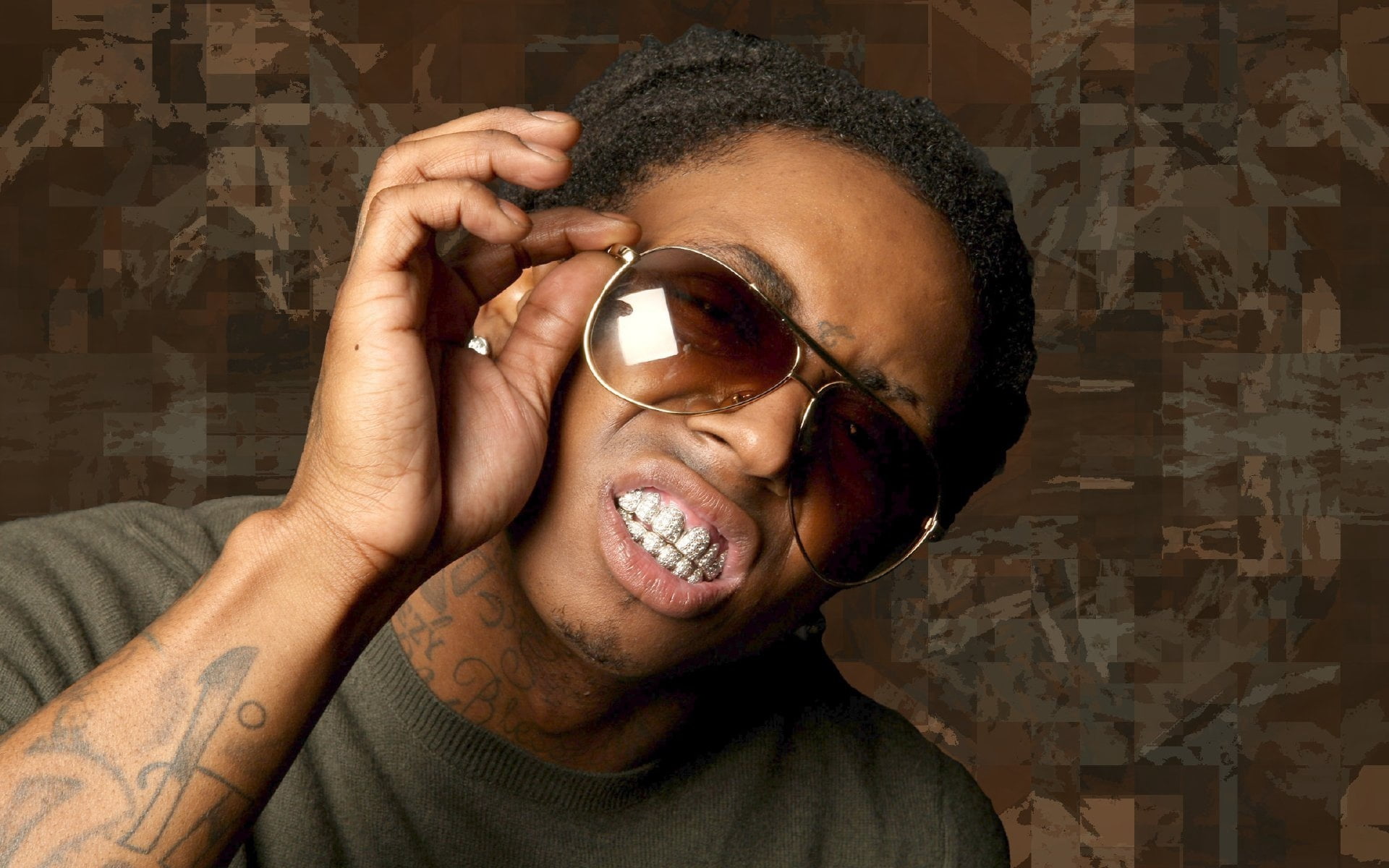 looking, looking At Camera, studio Shot, young Men, portrait, caucasian Ethnicity, males, glasses, lil wayne, tattoo, indoors, fashion, adult, human Face, HD Wallpaper
