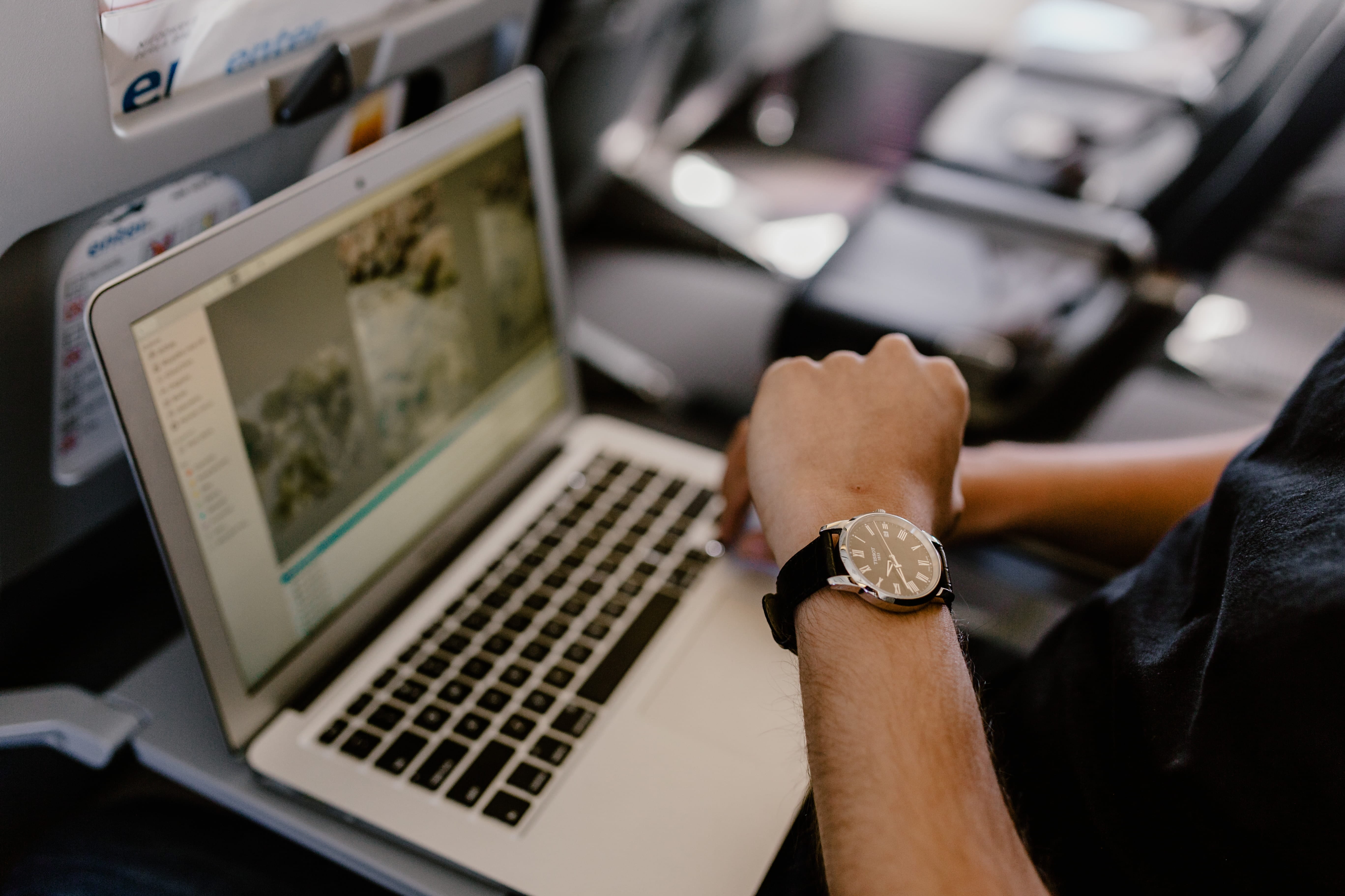 businessman, unrecognizable, indoors, working, people, internet, plane, entrepreneur, flight, adult, journey, man, hand, human hand, trip, computer network, HD Wallpaper