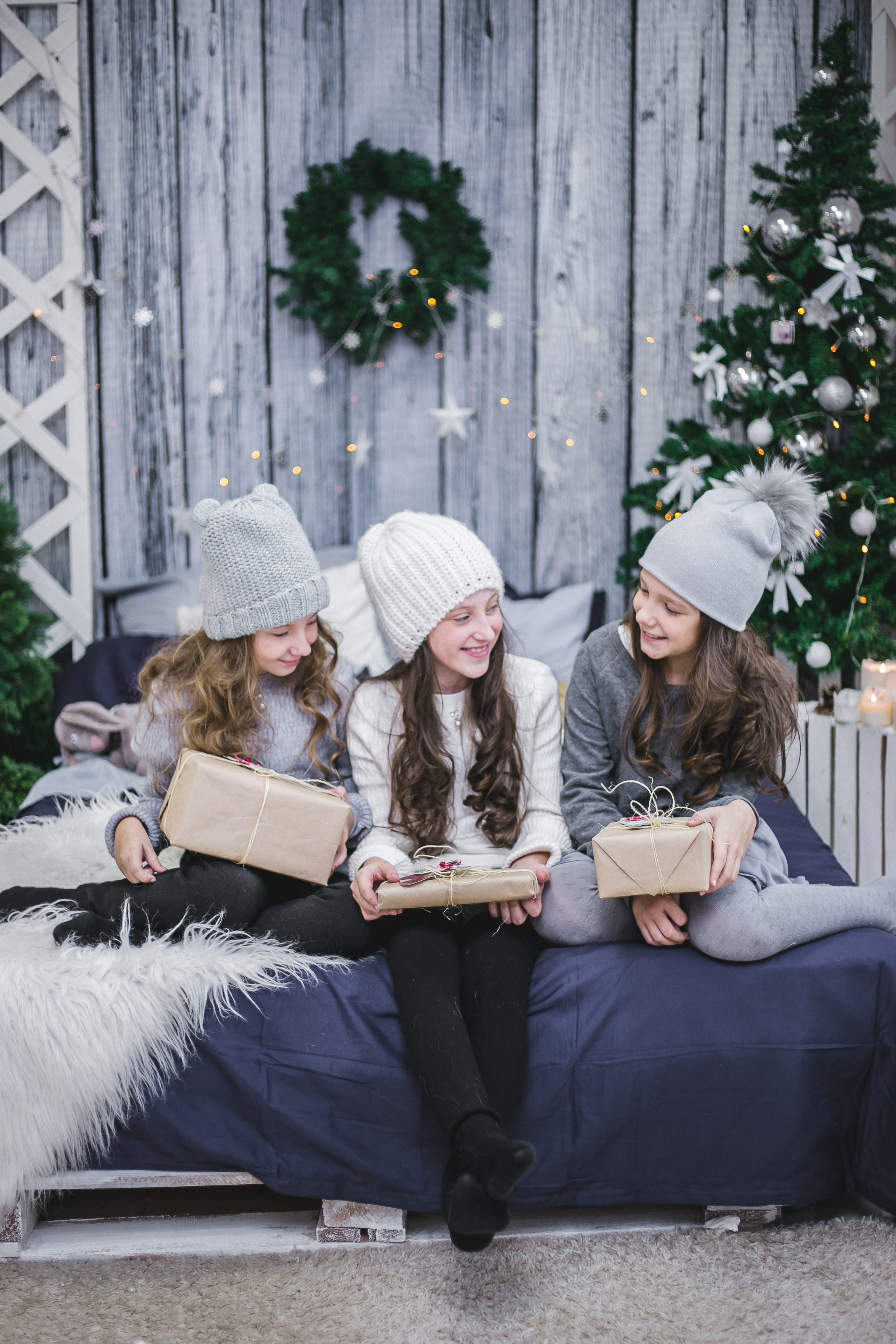 day, three, warm clothing, kid, people, sitting, adult, kids, girls having fun, funny kids, bed, photographing children, friendship, gifts, communication, Phone HD Wallpaper