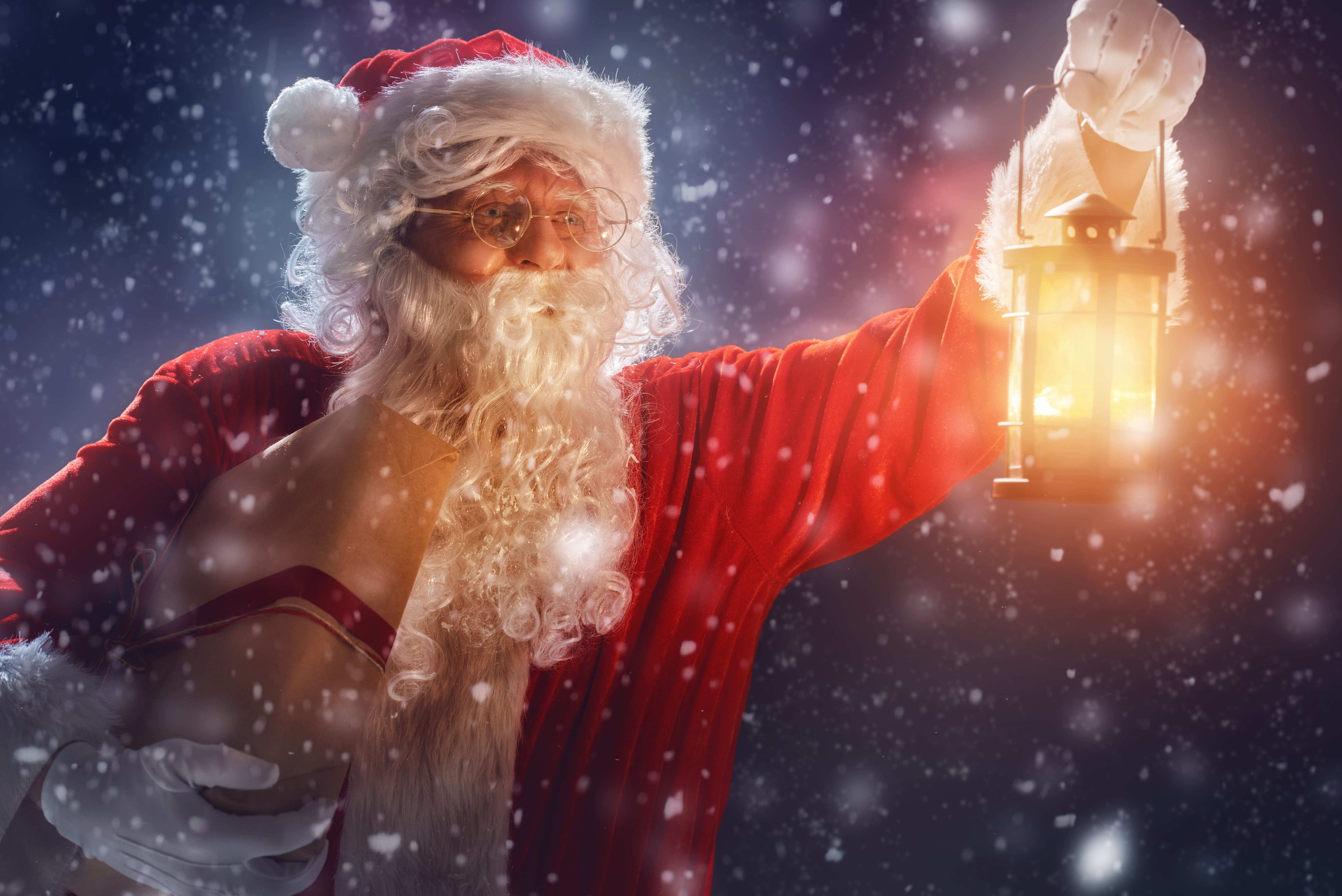 celebration, men, Christmas, 5K, humor, warm clothing, males, season, snowing, positive emotion, night, hat, adult, red, New Year, enjoyment, joy, miracle, HD Wallpaper