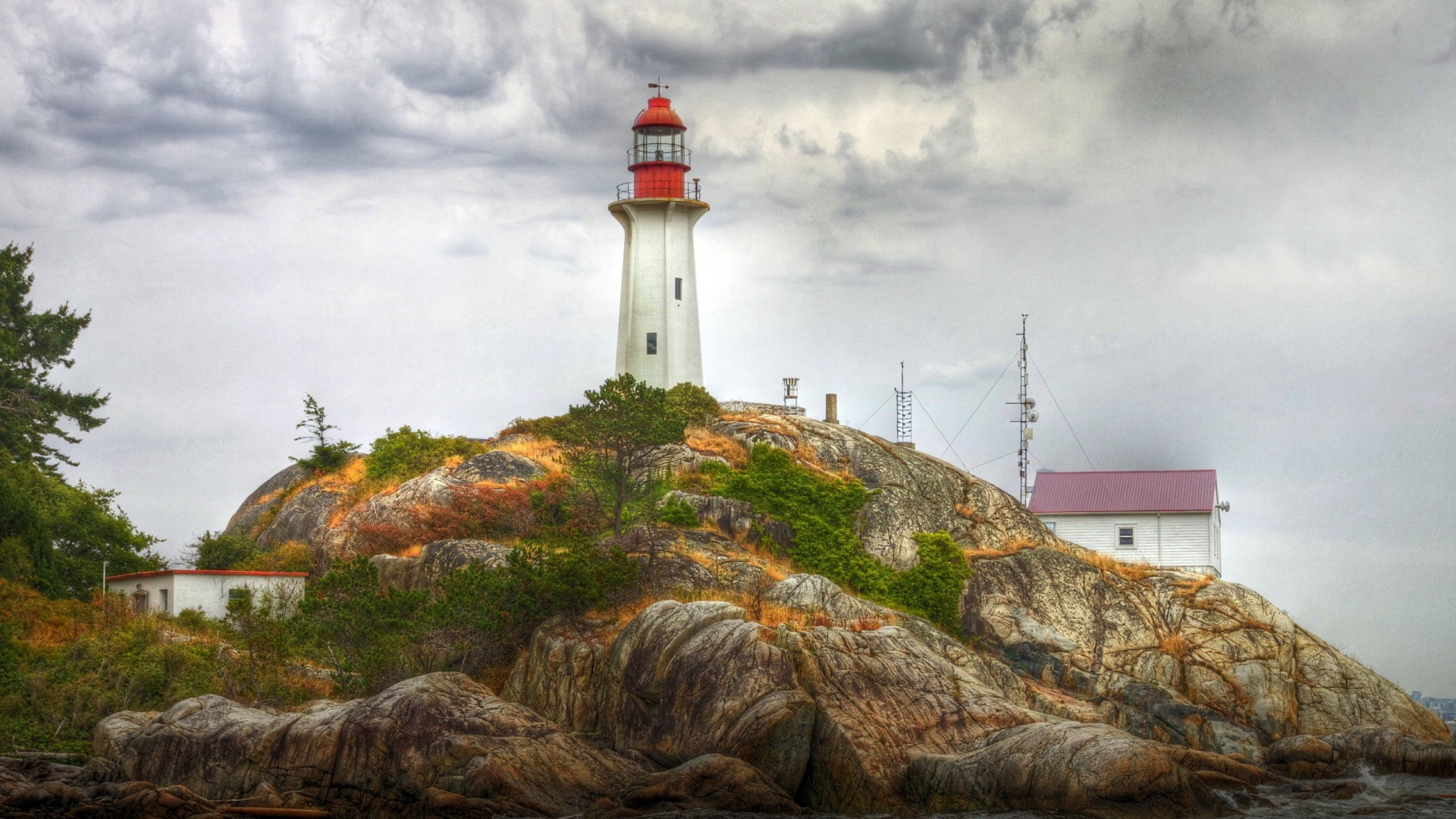 guidance, 1080P, day, built structure, no people, solid, sky, water, direction, tower, cloud - sky, lighthouse, plant, nature, rock, clouds, outdoors, HD Wallpaper
