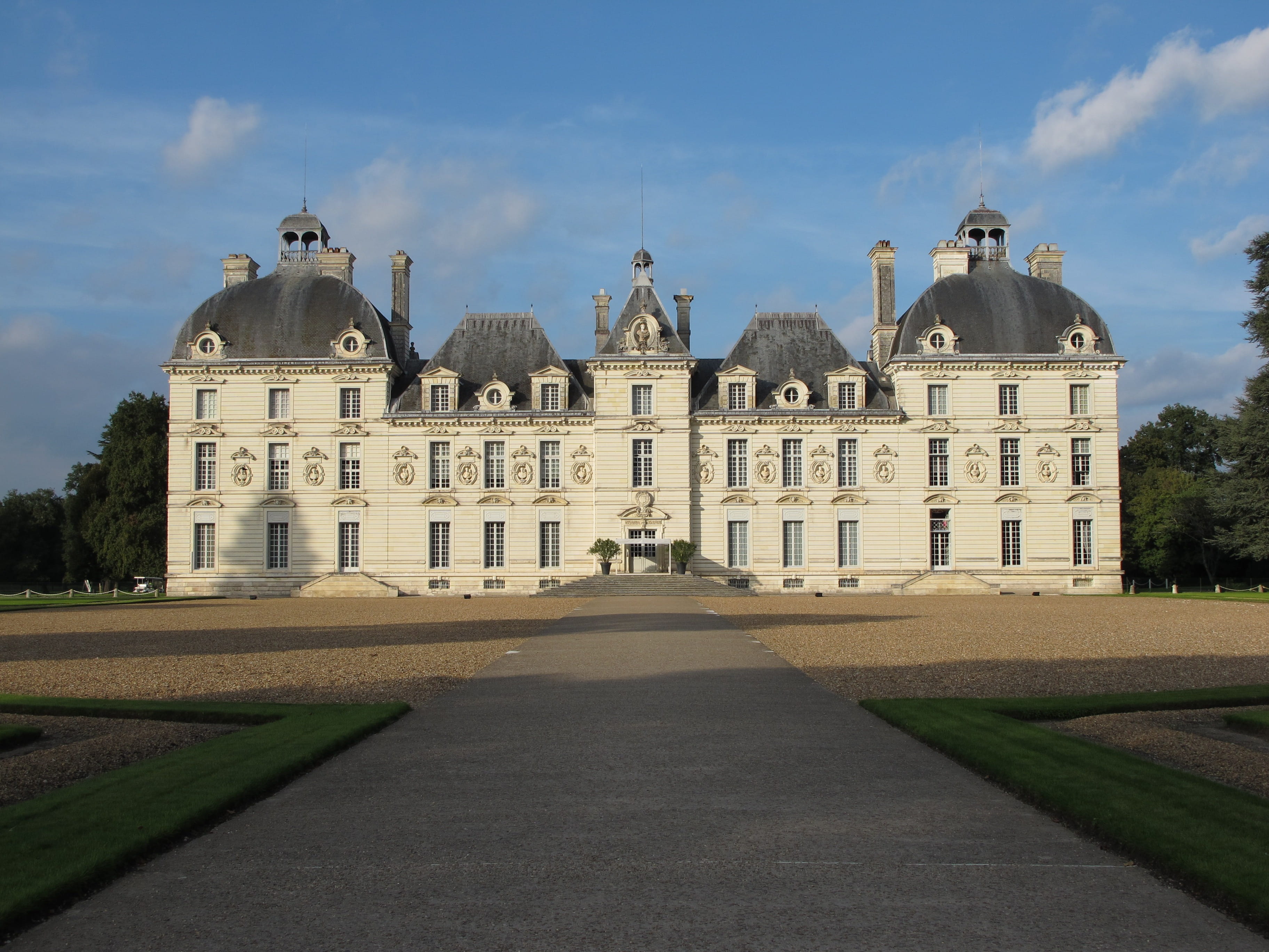 2K, cloud - sky, nature, mansion, the past, domaine de cheverny loire, De, direction, history, building, travel, romance, Loire, built structure, Domaine, HD Wallpaper
