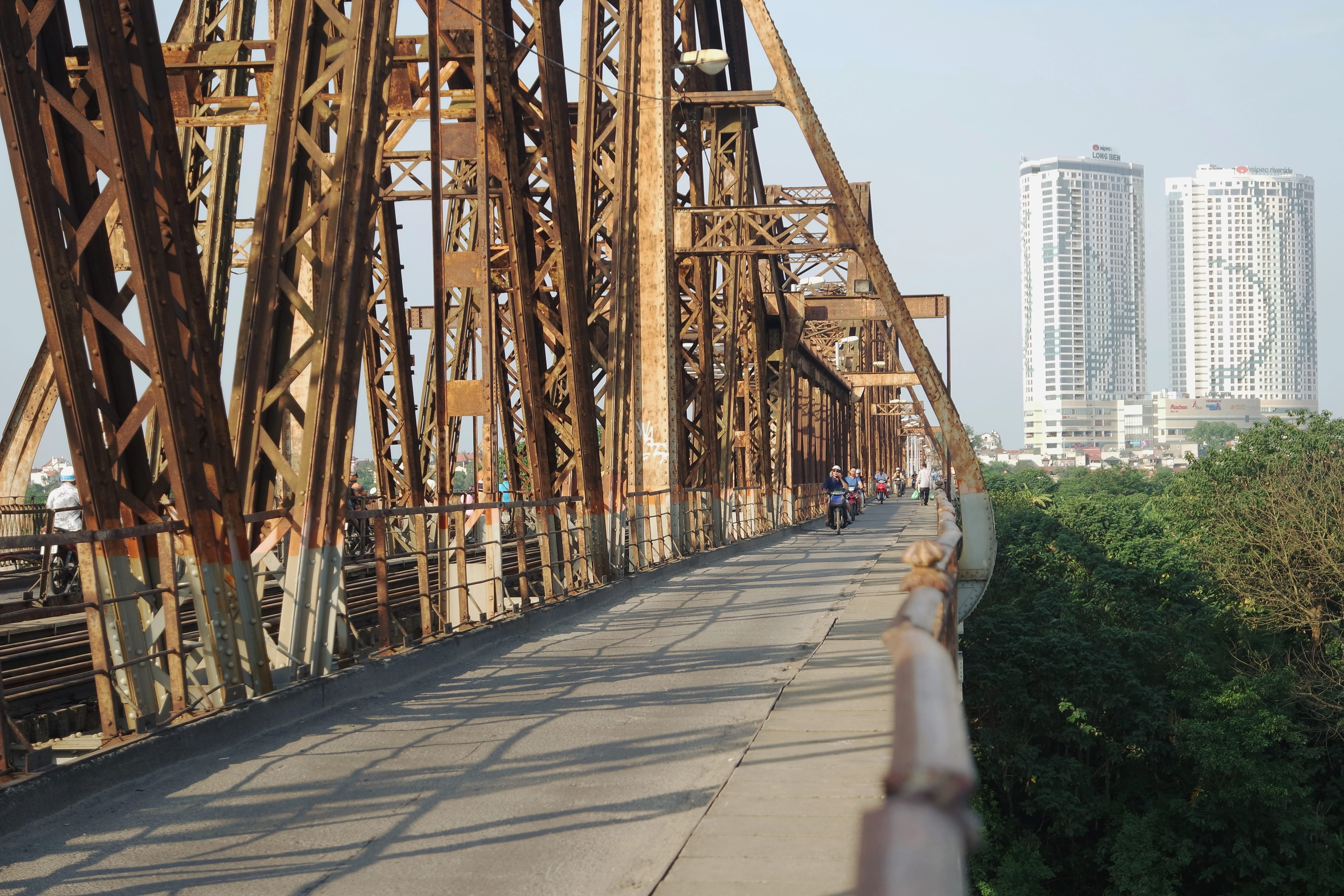hanoi, railway, south east asia, building, outdoors, diminishing perspective, the way forward, nature, office building exterior, plant, no people, transportation, HD Wallpaper