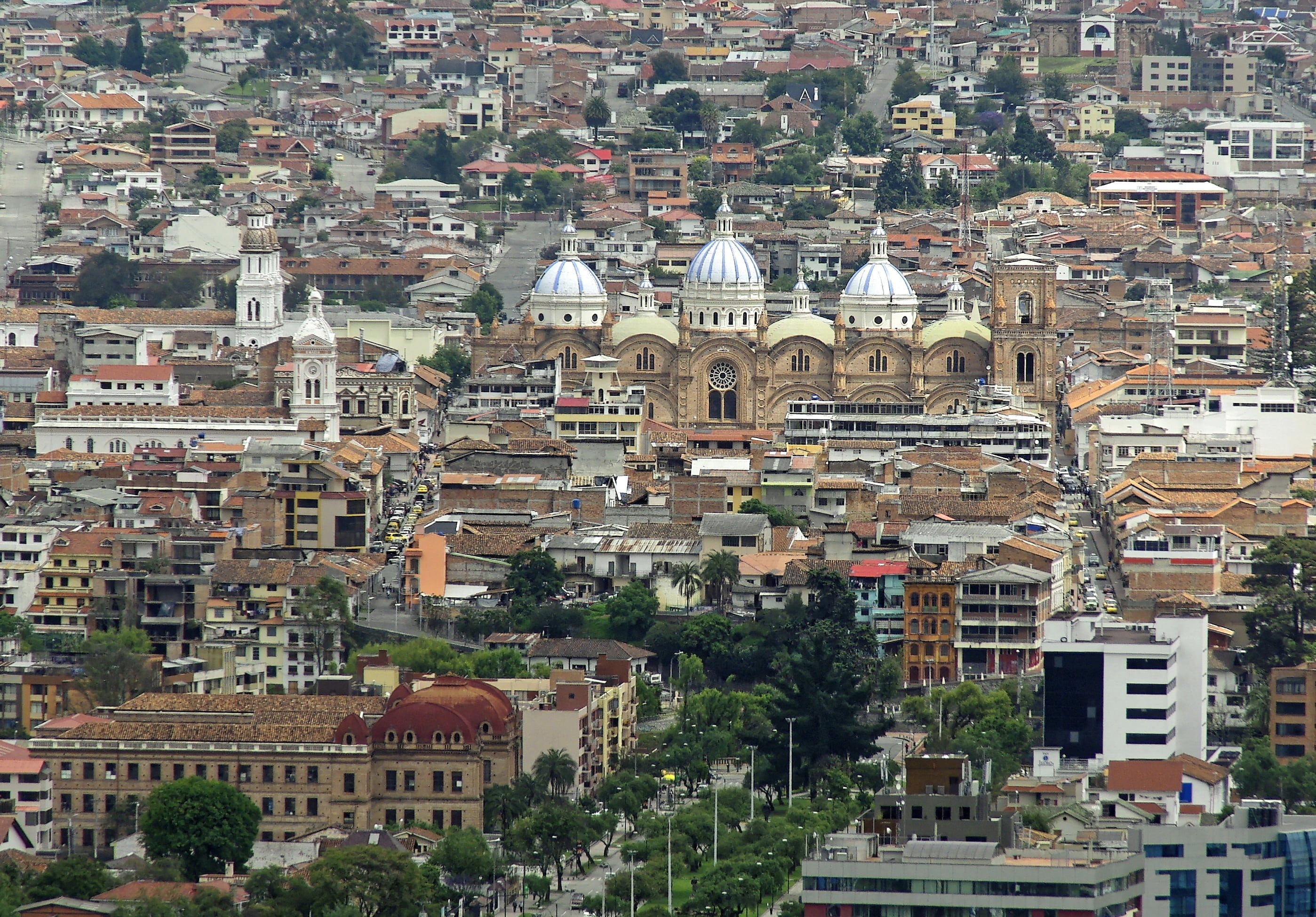 church, architecture, settlement, place of worship, crowd, marble, view, townscape, roof, brown, house, convent, 2K, residential district, cuenca, community, HD Wallpaper