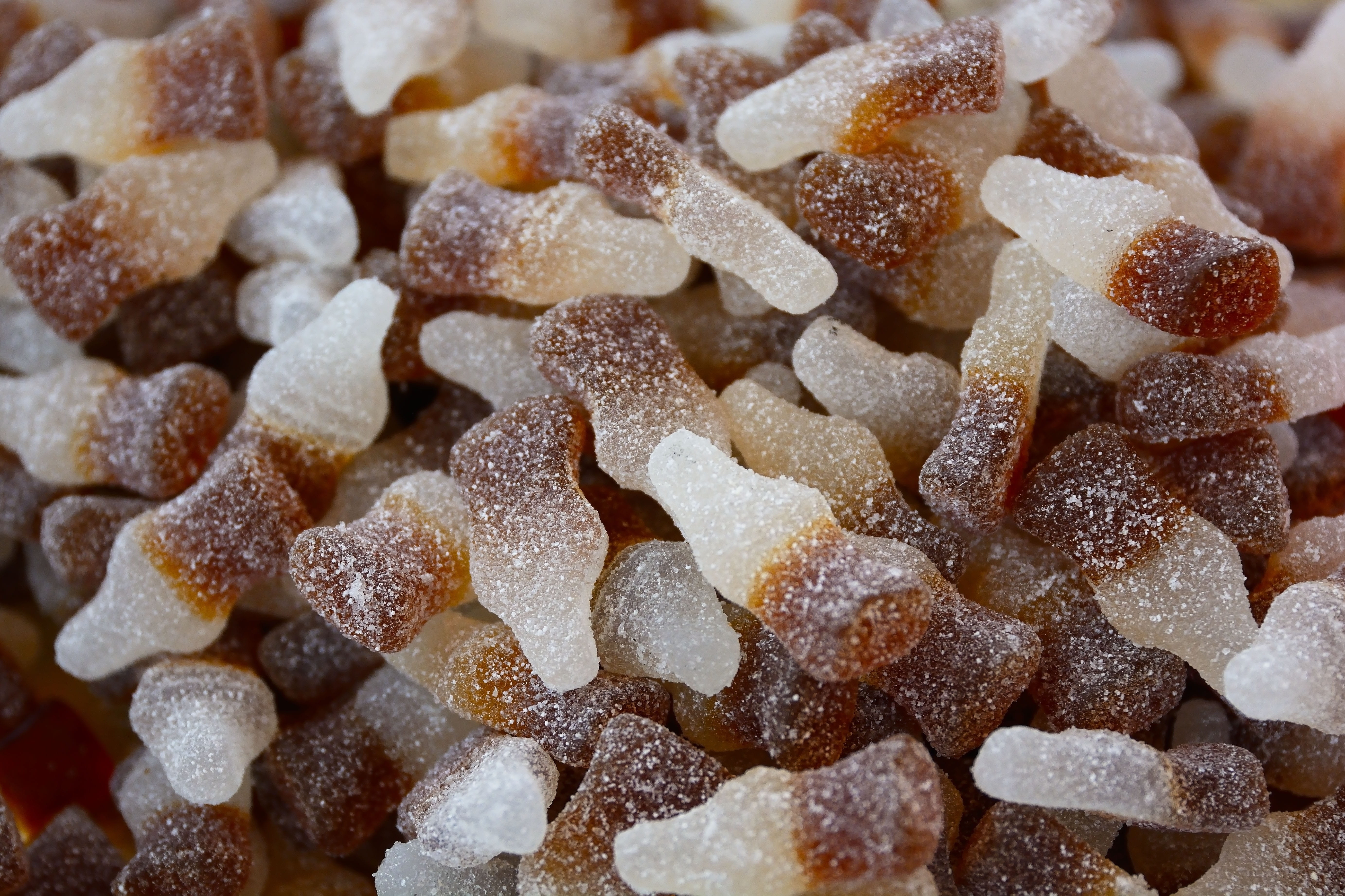 freshness, no people, food and drink, brown, dessert, haribo, abundance, calories, cola, chewy candy, retail, sucking candies, 5K, temptation, sweet food, HD Wallpaper