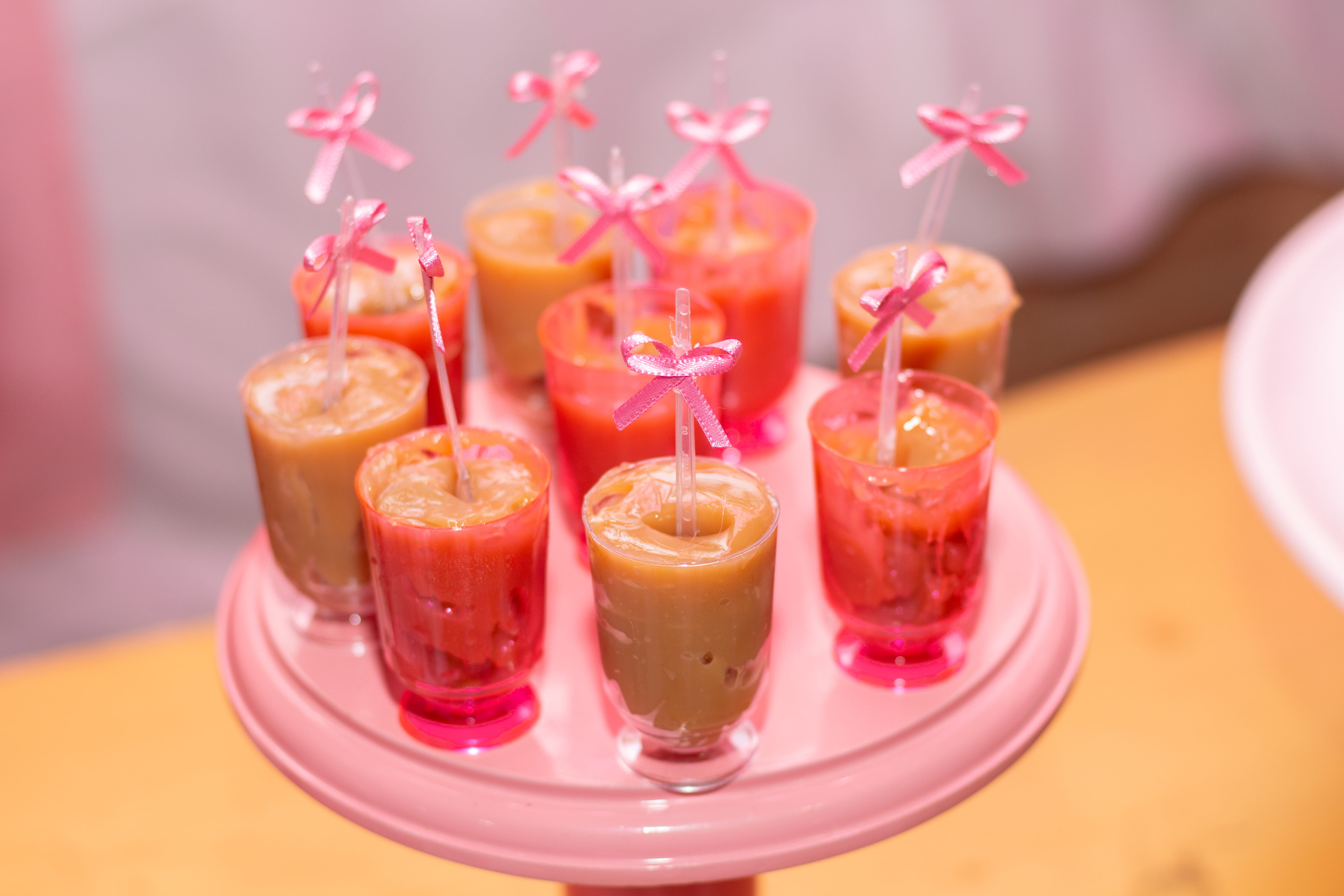 food and drink, focus on foreground, drinking glass, tray, alcohol, cocktail, household equipment, caramel, table, candy, drink, freshness, tasty, flower, HD Wallpaper