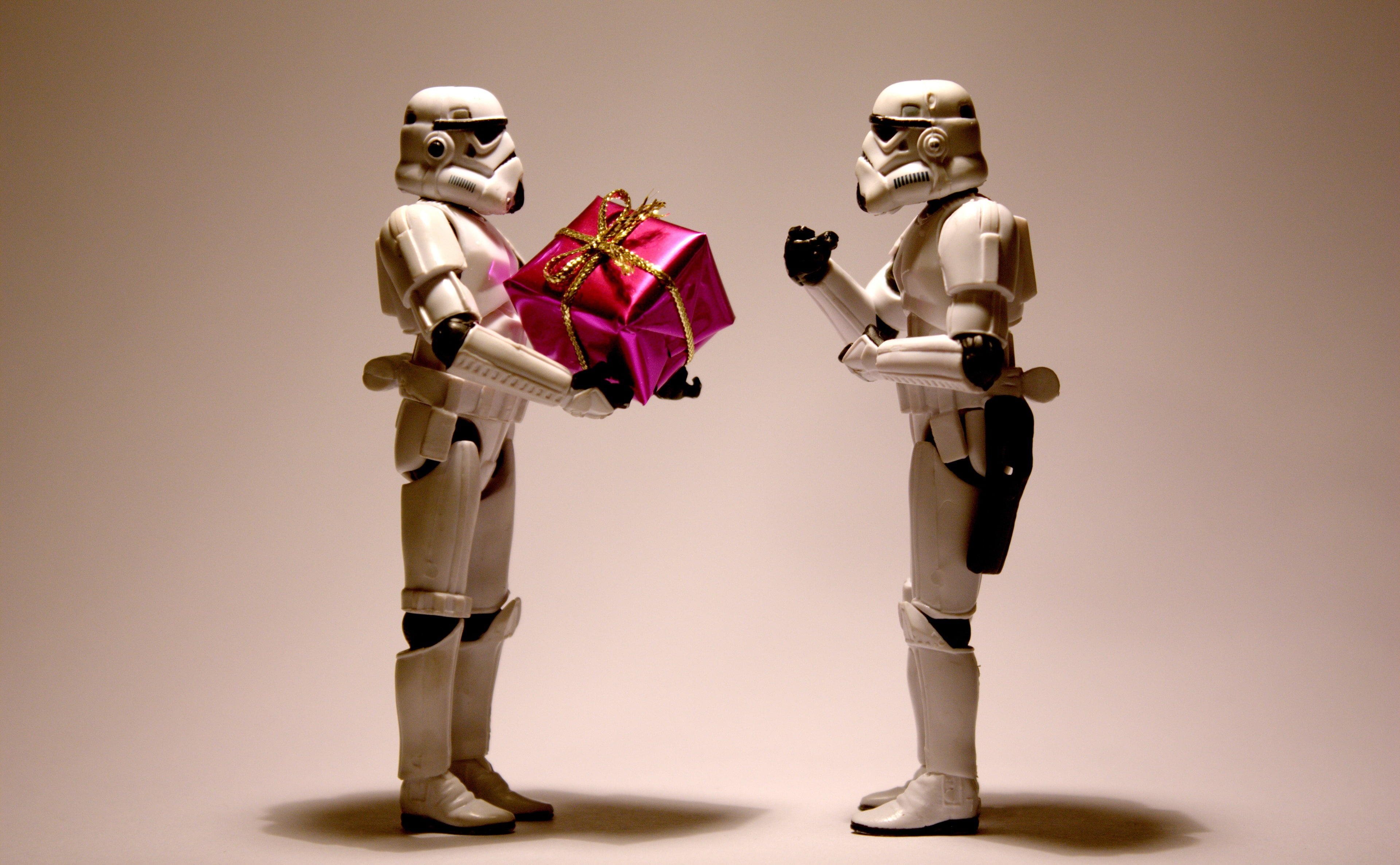 christmas, silver colored, action, Holidays/Christmas, technology, indoors, human representation, stormtrooper, stormtroopers, female likeness, Star Wars, HD Wallpaper