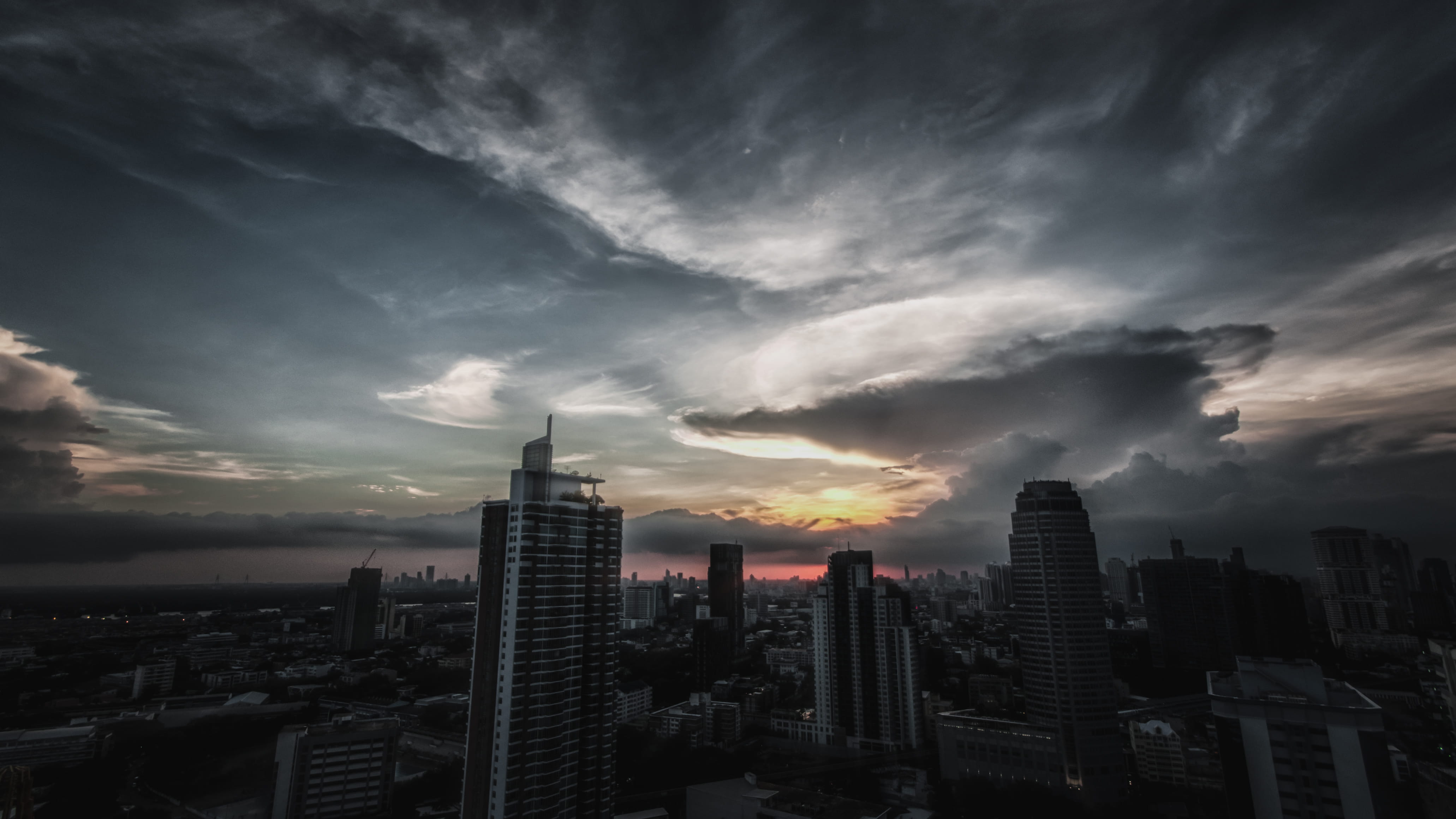 tall - high, skyscraper, storm, 4K, urban Scene, storm cloud, financial district, bird, ominous, office building exterior, big city, outdoors, architecture, HD Wallpaper