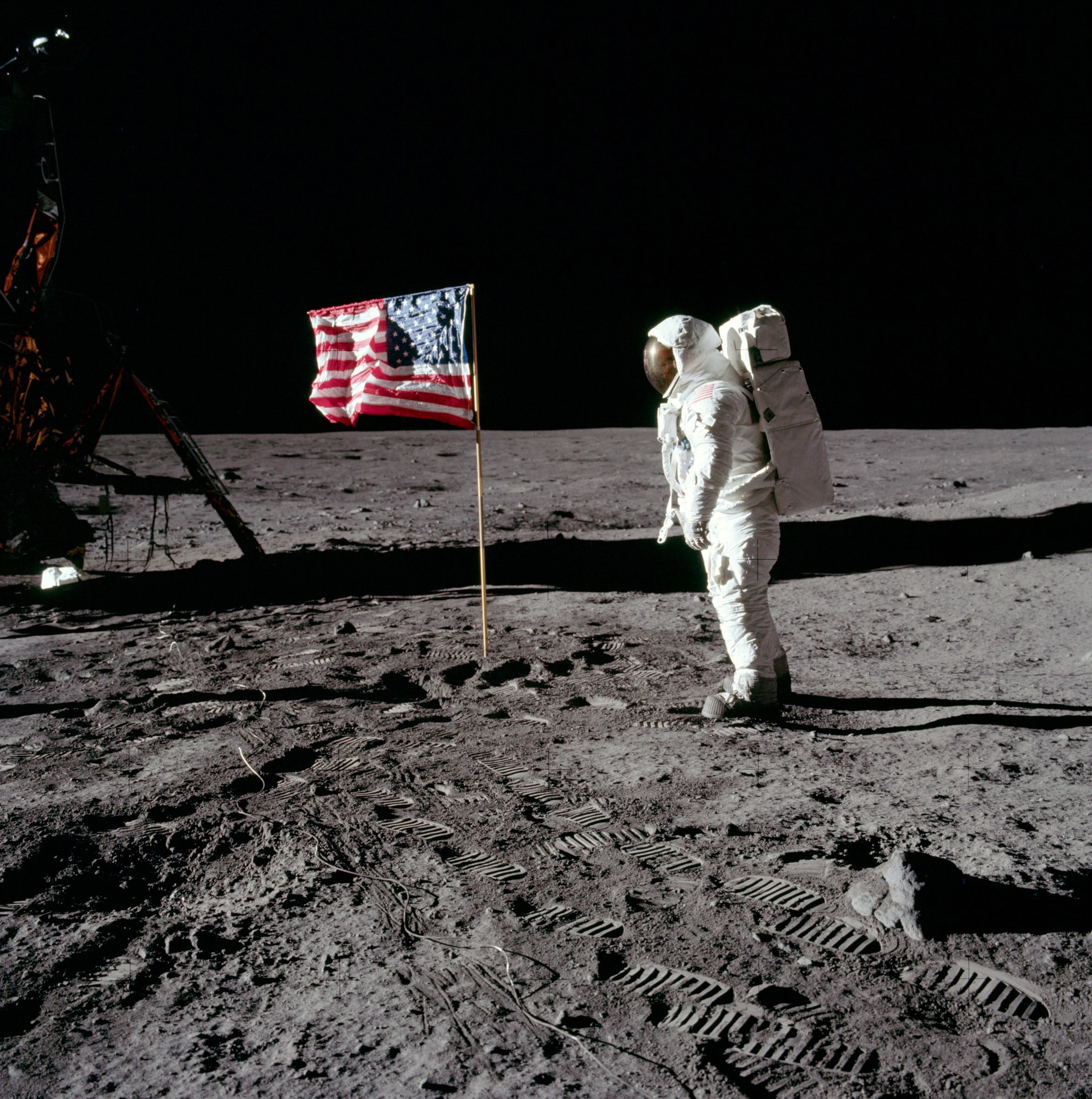 1080P, astronaut, Moon, Apollo, Phone HD Wallpaper