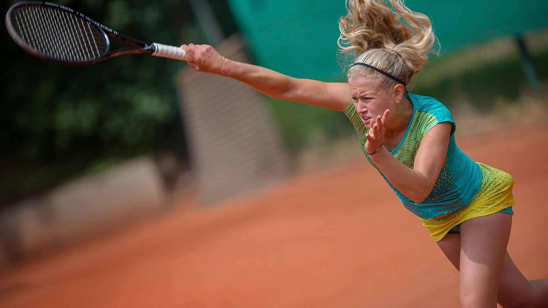 vitality, arms raised, racket, women, human arm, tennis, exercising, outdoors, body part, athlete, sports clothing, one person, healthy lifestyle, sports, HD Wallpaper