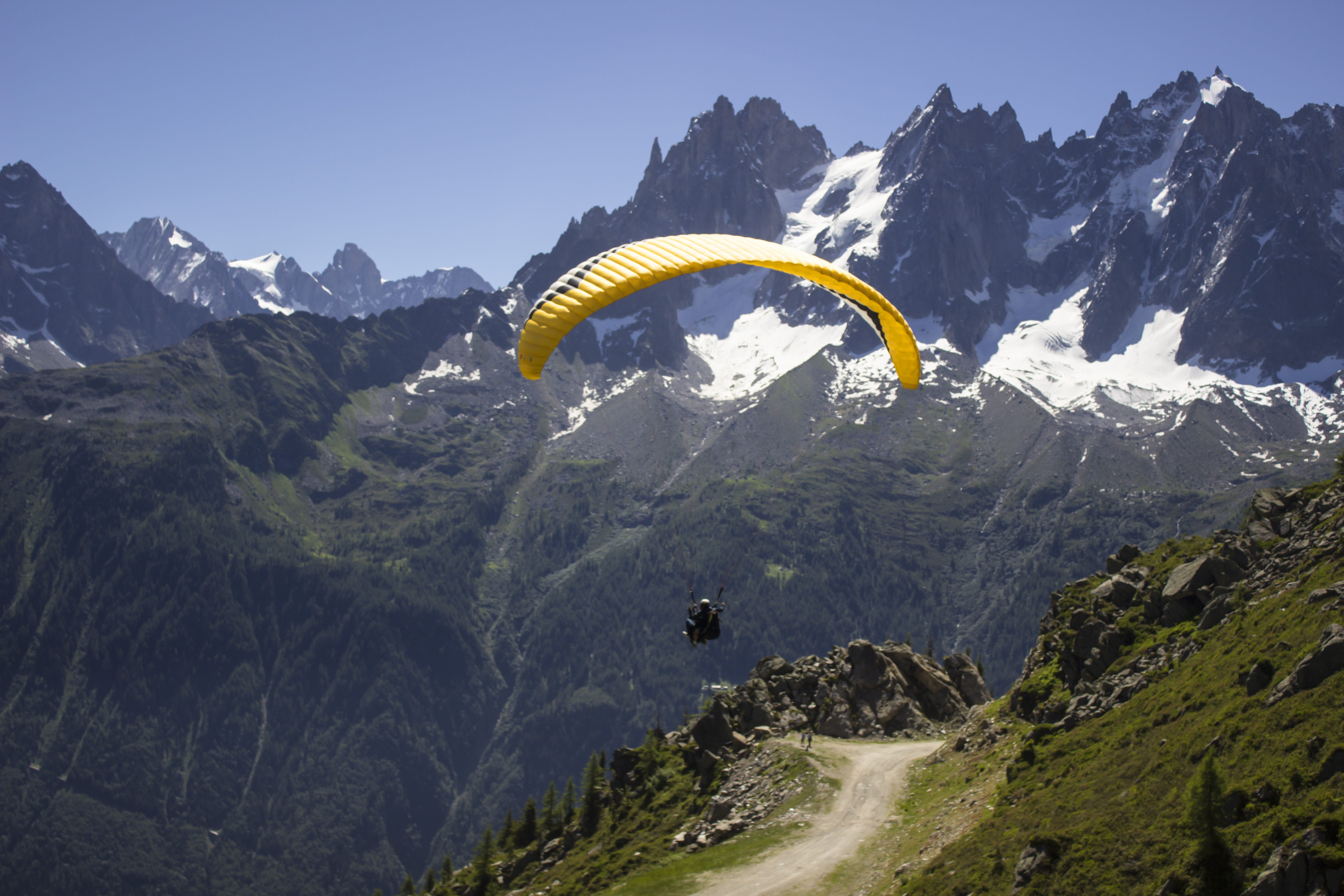 5K, wind, mid-air, paraglider, environment, parachute, sport, day, flying, tranquil scene, nature, landscape, extreme sports, adventure, mountain range, HD Wallpaper