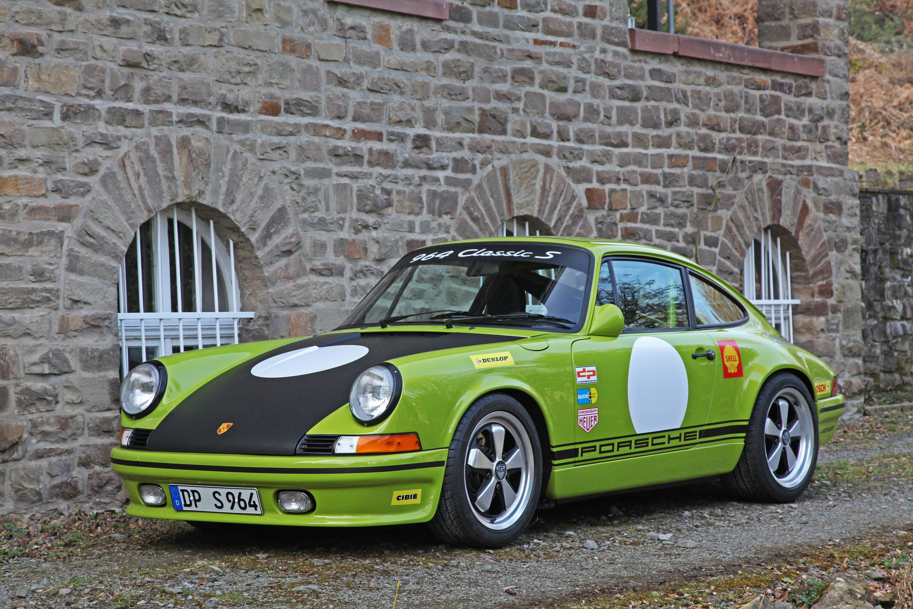 outdoors, car, speed, sports Car, sport, engine, land Vehicle, supercar, wheel, shiny, 2K, front View, 964 classic s, old-fashioned, grille, driving, old, HD Wallpaper