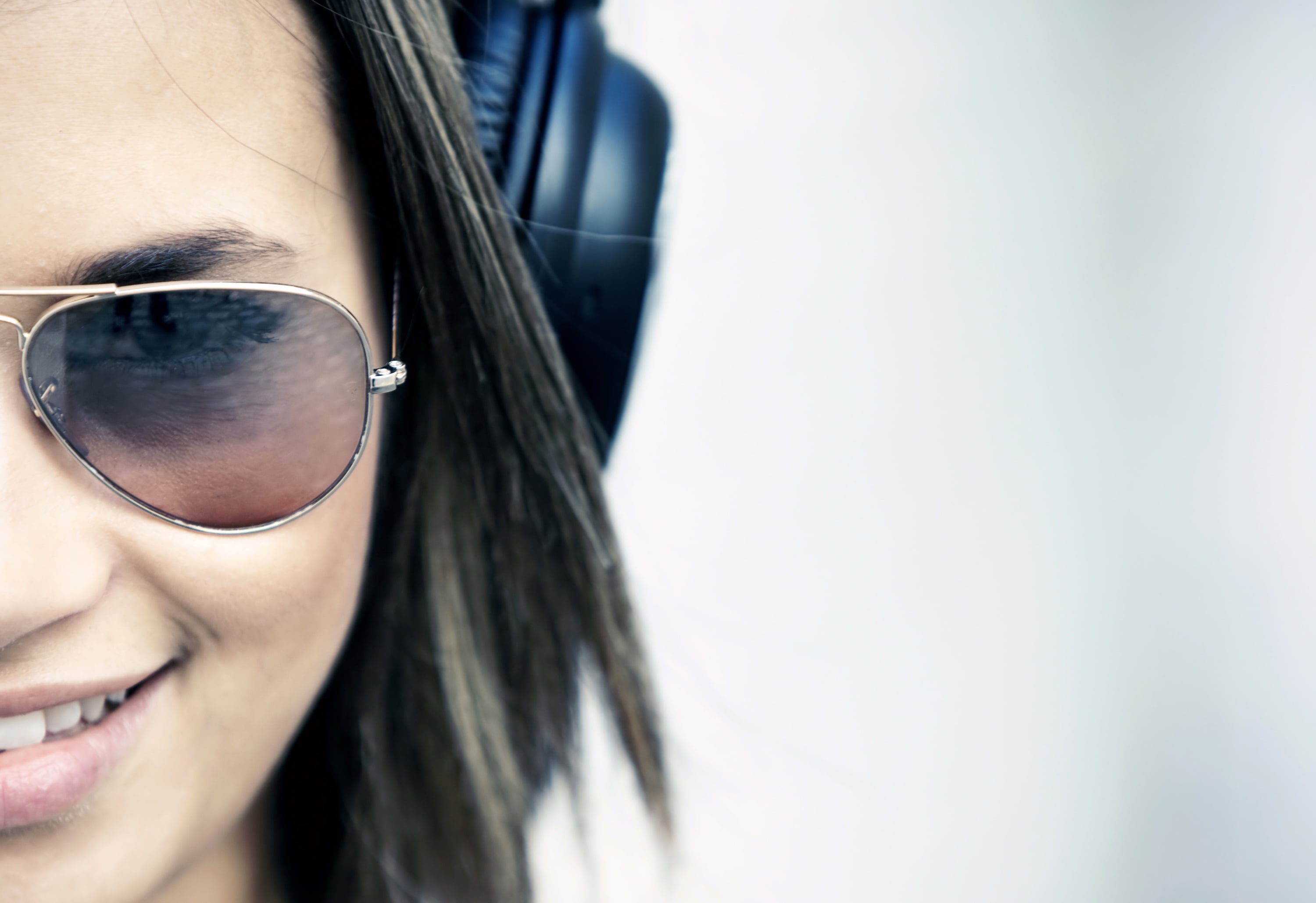 girl, young women, style, glasses, focus on foreground, young adult, black, day, headphones. glasses, framed, close-up, body part, one person, HD Wallpaper