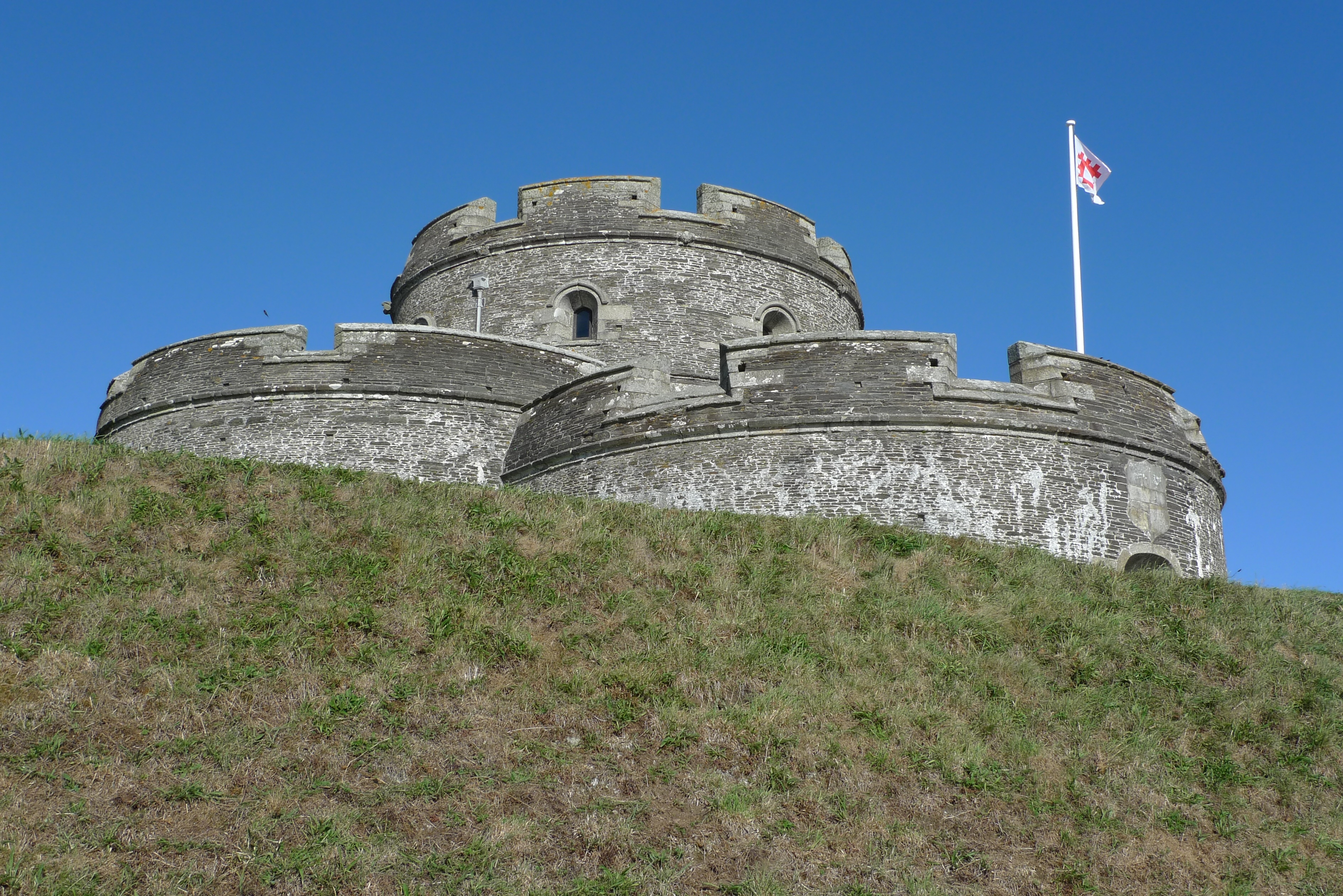 military, nature, flagpole, medieval, below, built structure, no people, fort, architecture, outdoors, travel, low angle view, peeping, heritage, history, HD Wallpaper
