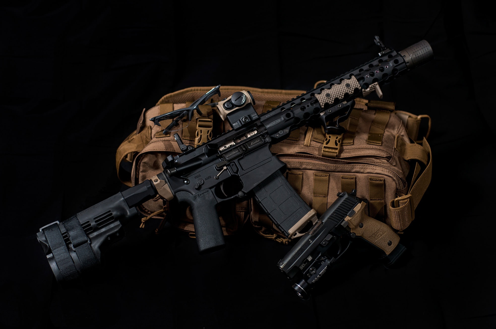 AR-15, a semi-automatic rifle, 1080P, satchel, American, gun, HD Wallpaper