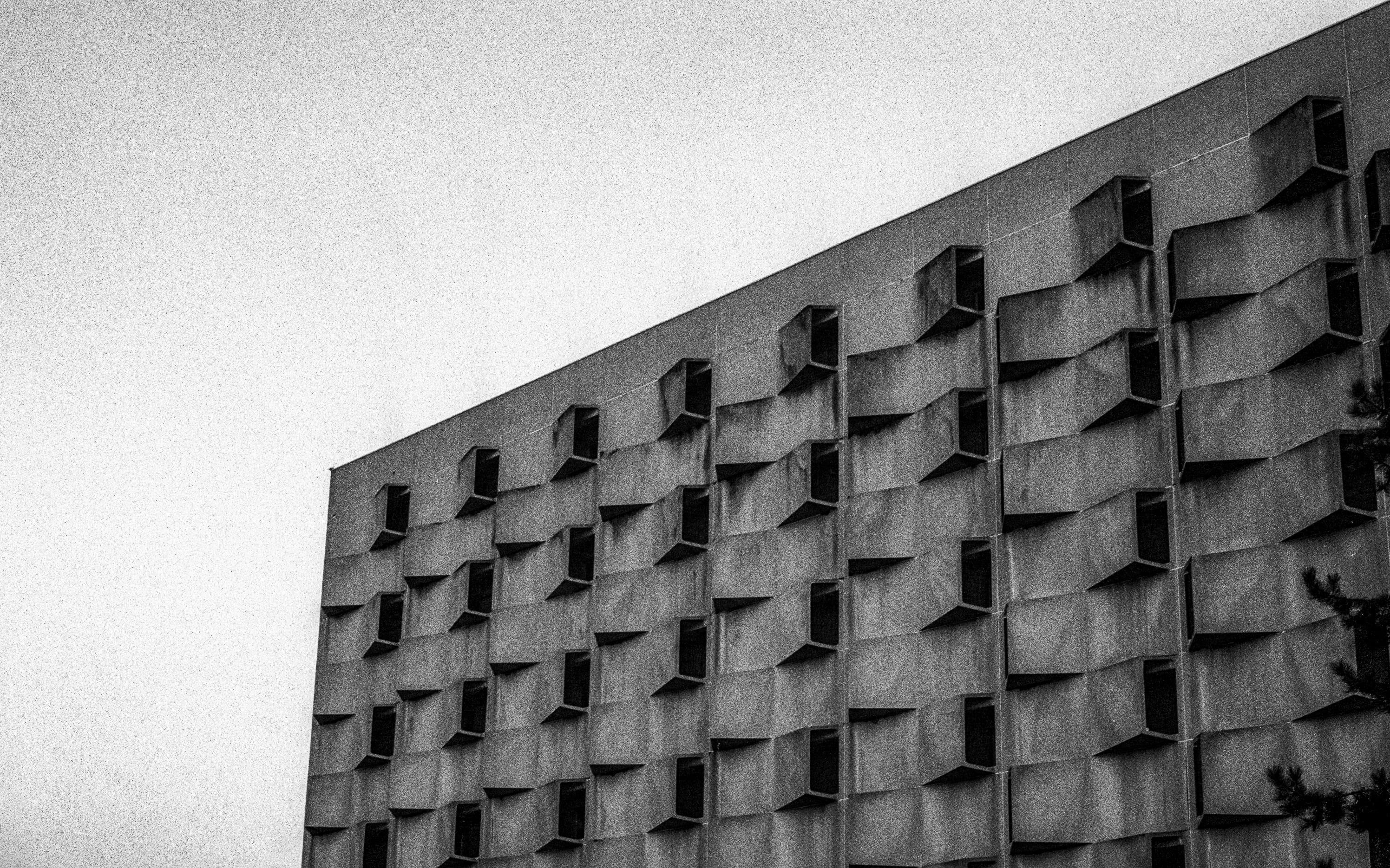 day, nature, gent, architecture, copy space, pattern, sky, belgium, city, ilford, building exterior, electro, monochrome, window, shape, outdoors, no people, HD Wallpaper