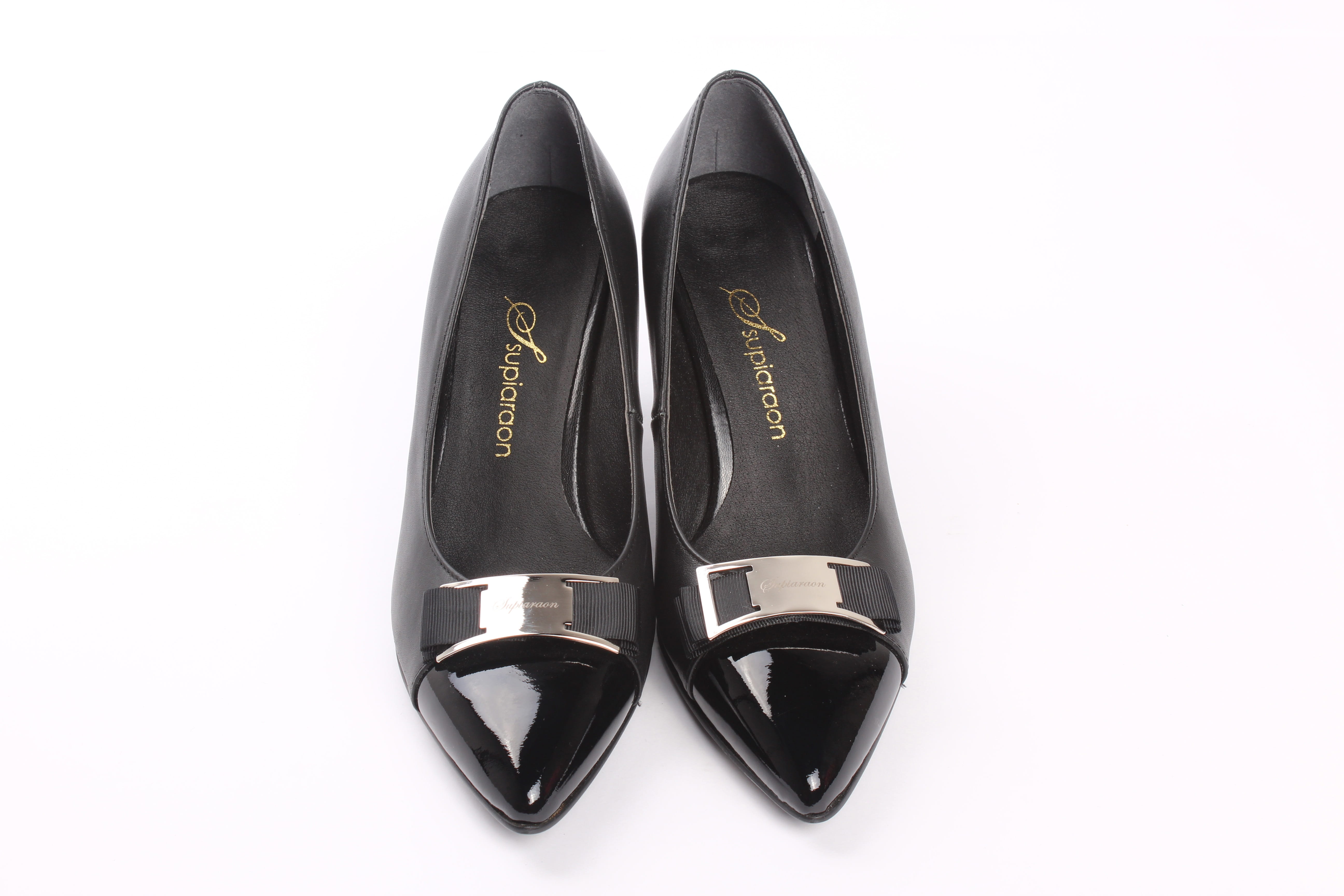 clothing, personal accessory, 5K, Gas, cut out, high heels, close-up, no people, patent, two objects, dress shoe, black shoe, luxury, indoors, menswear, HD Wallpaper