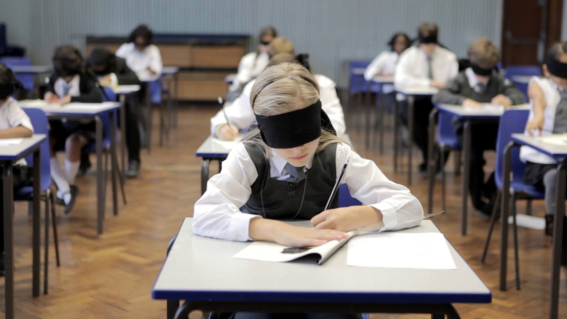 education, classroom, teenager, desk, people, men, focus on foreground, seat, chair, group, frequencies, learning, exam, note pad, furniture, writing, uniform, HD Wallpaper