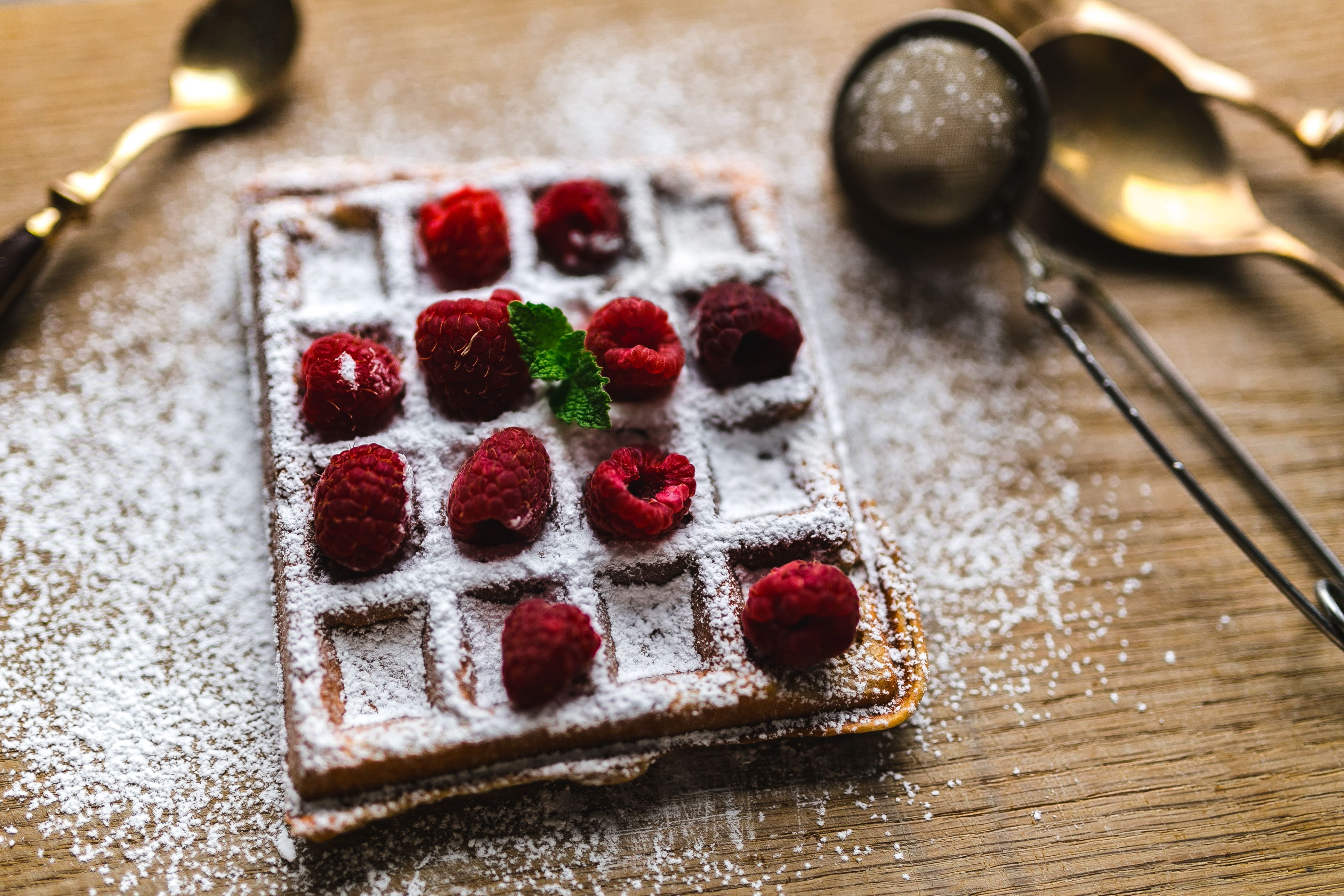 kitchen utensil, raspberries, sweet food, table, raspberry, freshness, dessert, bakary, sugar, cake, powdered, eating utensil, fruit, waffles, garnish, HD Wallpaper