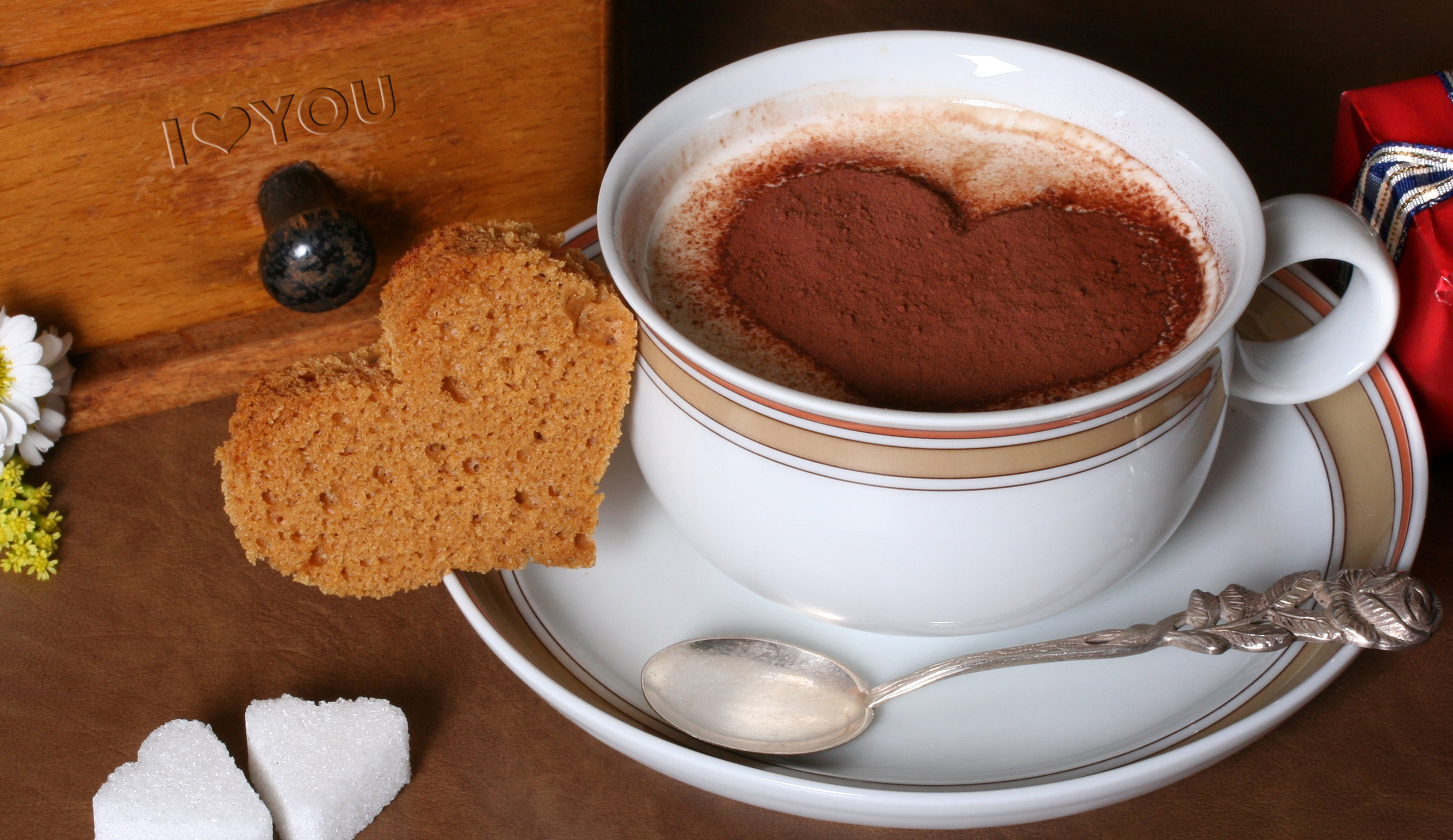 coffee - Drink, baked, coffee, sugar, daisy, spoon, cinnamon, espresso, hearts, sweet, gourmet, refreshment, kitchen utensil, chocolate, cappuccino, close-up, HD Wallpaper