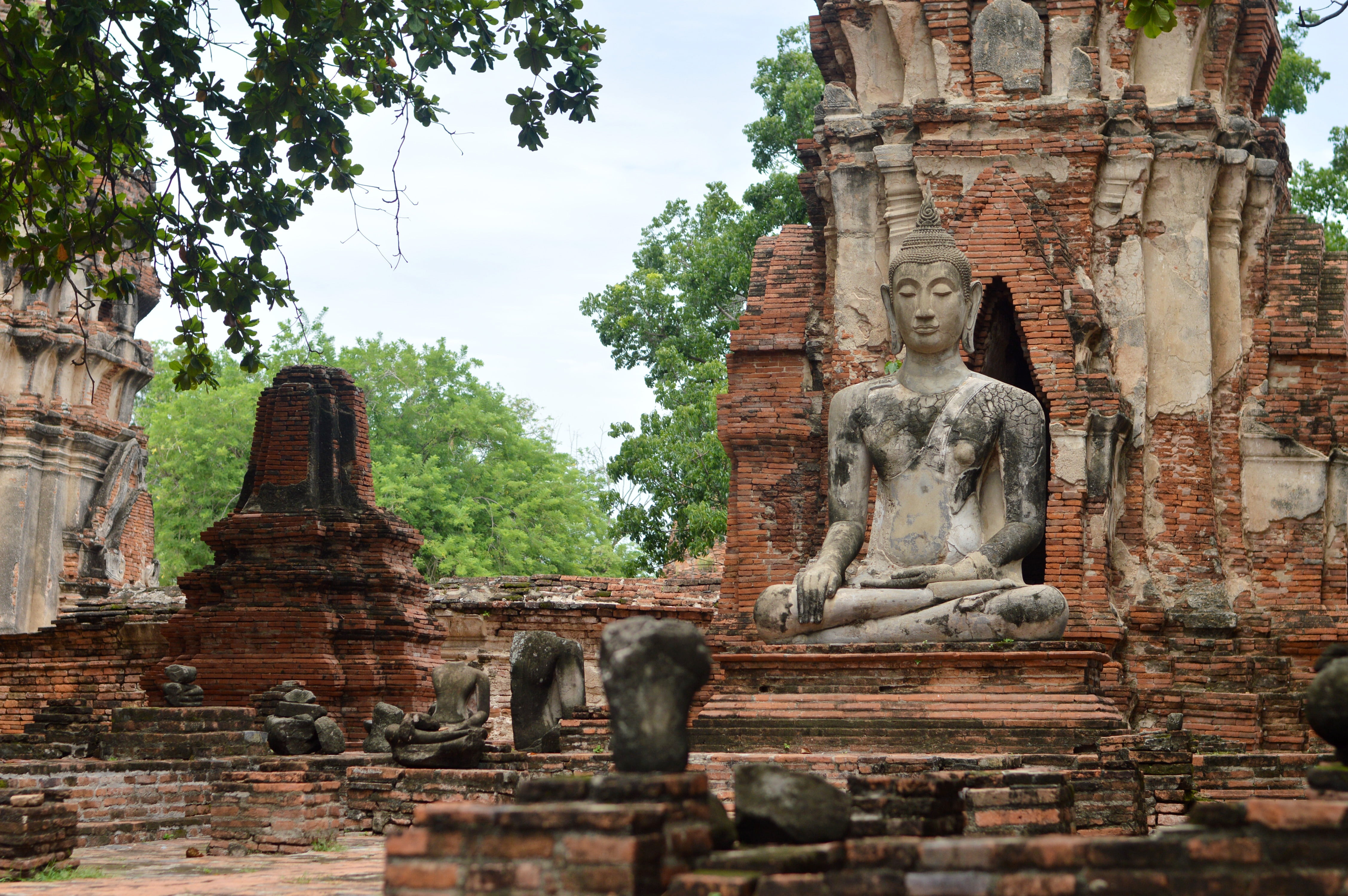 no people, history, buddha statues, bangkok, idol, stone material, 4K, old, place of worship, statue, sculpture, spirituality, lotus posture, architecture, HD Wallpaper