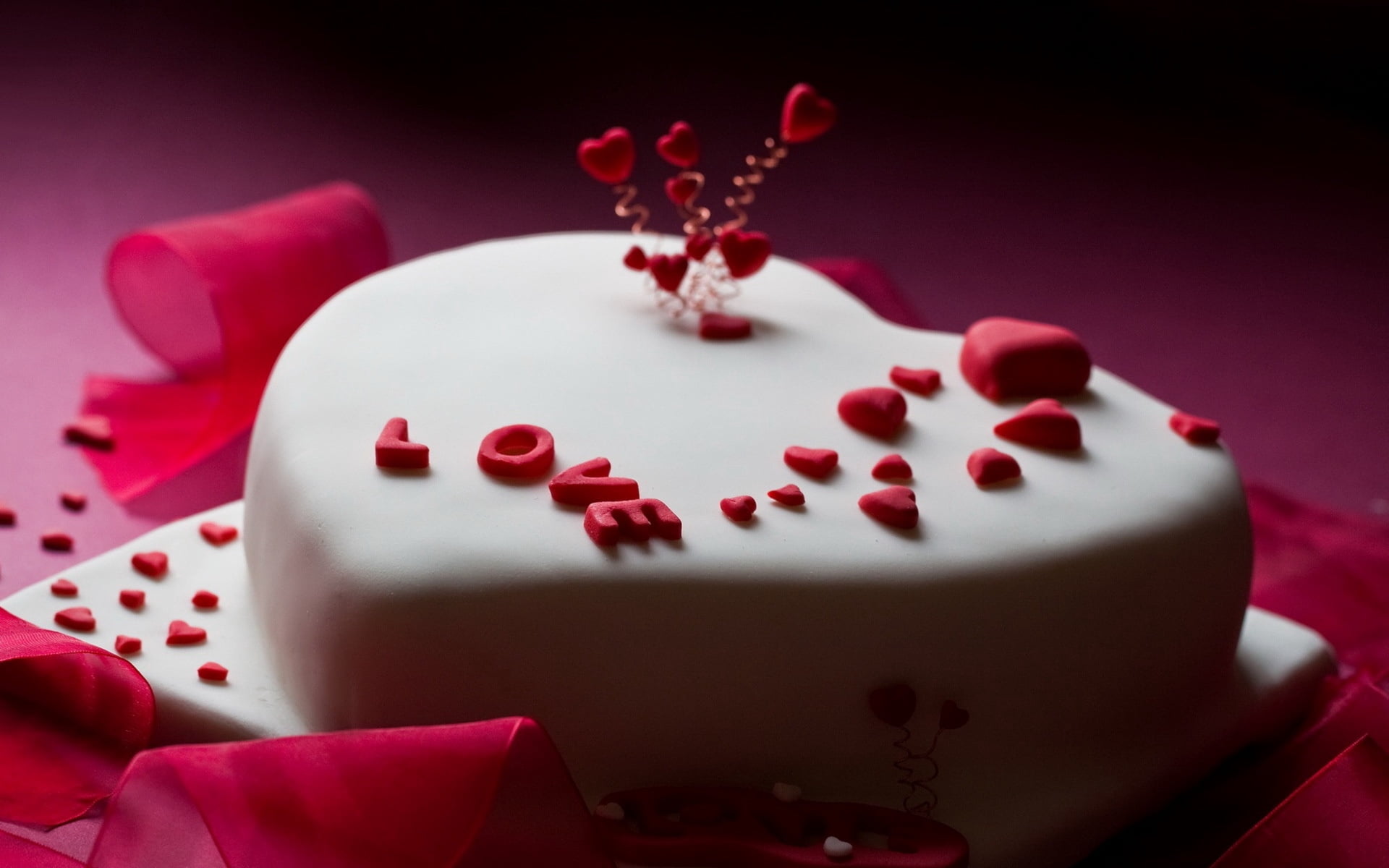 gourmet, indoors, freshness, white, sweet Food, holidays And Celebrations, food, fondant, 1080P, studio shot, emotion, positive emotion, flower, gift, HD Wallpaper