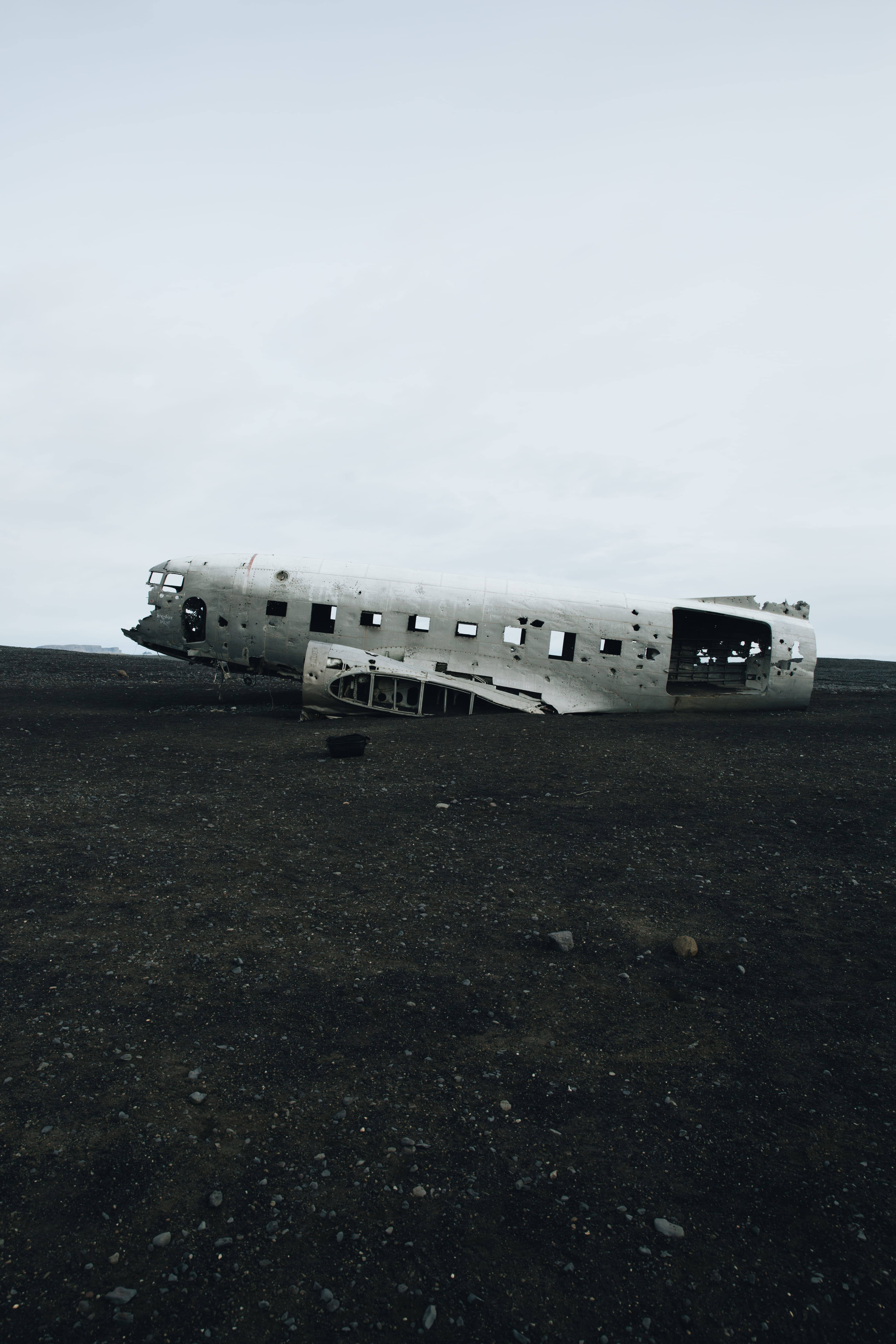 outdoors, sky, abandoned, travel, weapon, outdoor, black, transportation, cockpit, air Force, sea, old, war, wreck, unknown, obsolete, airplane, mode of Transport, Phone HD Wallpaper