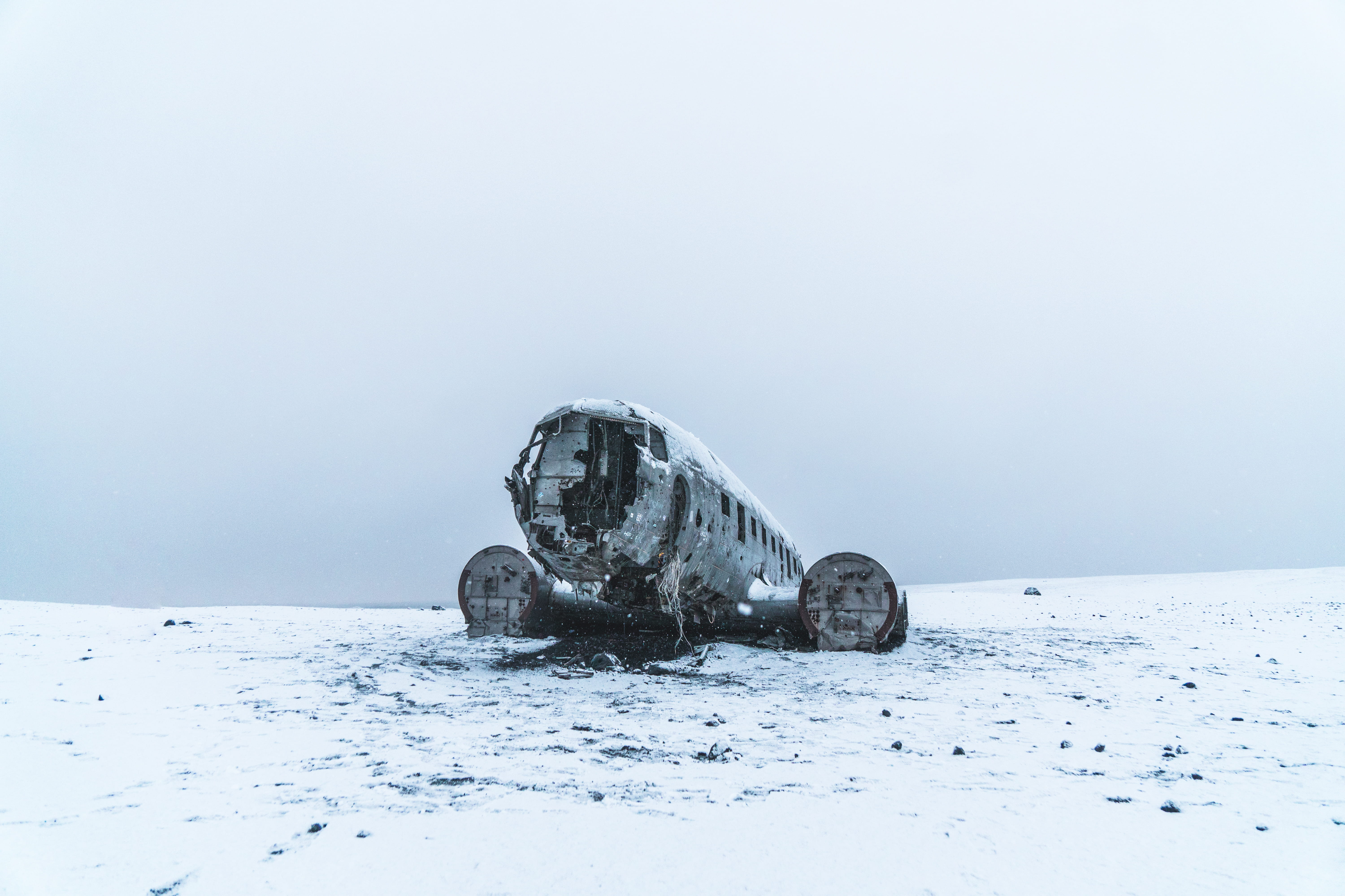 vehicle, iceland, outdoors, adventure, deterioration, winter, transportation, mode of transportation, sky, dc plane, day, abandoned, tranquility, snow, HD Wallpaper